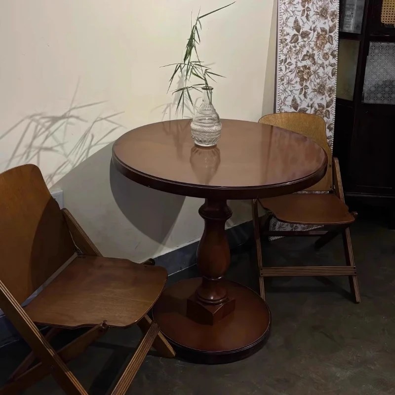 Stylish Round Pine Coffee Table