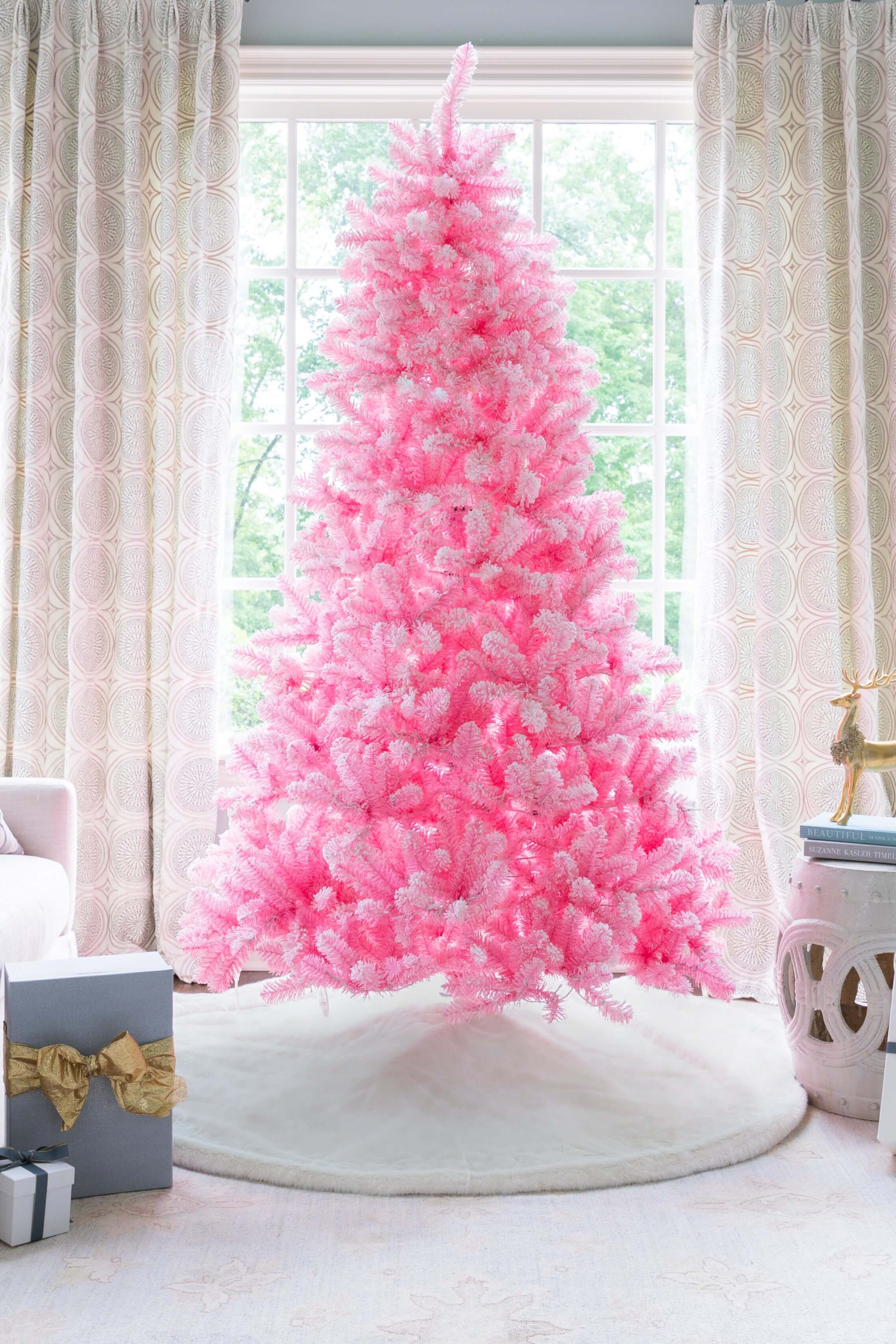 7.5' Duchess Pink 🎄 Artificial Christmas Tree with 600 Warm White LED Lights