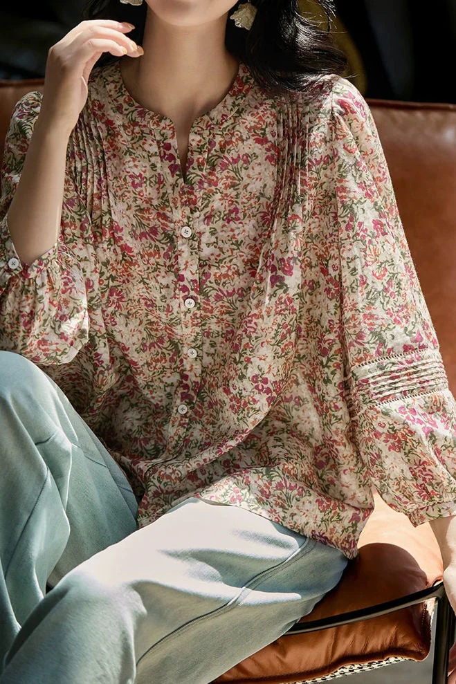 French Vacation Mini V‑Neck Puff Long‑Sleeve Floral Blouse - gazingly