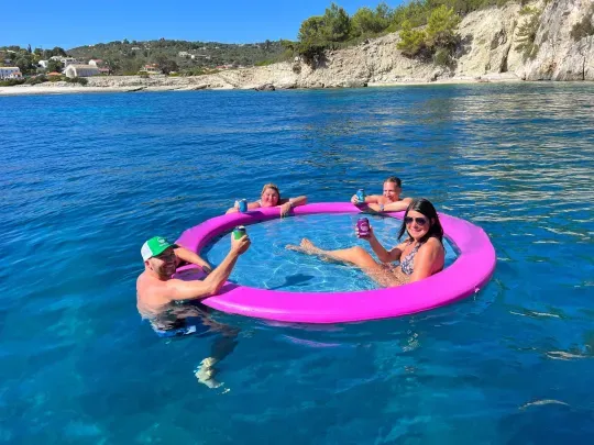Comfy Floating 🏄‍♀
