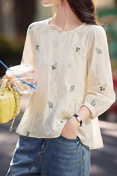 Elegant Commuter Crew Neck Floral Embroidered Long Sleeve Blouse - gazingly