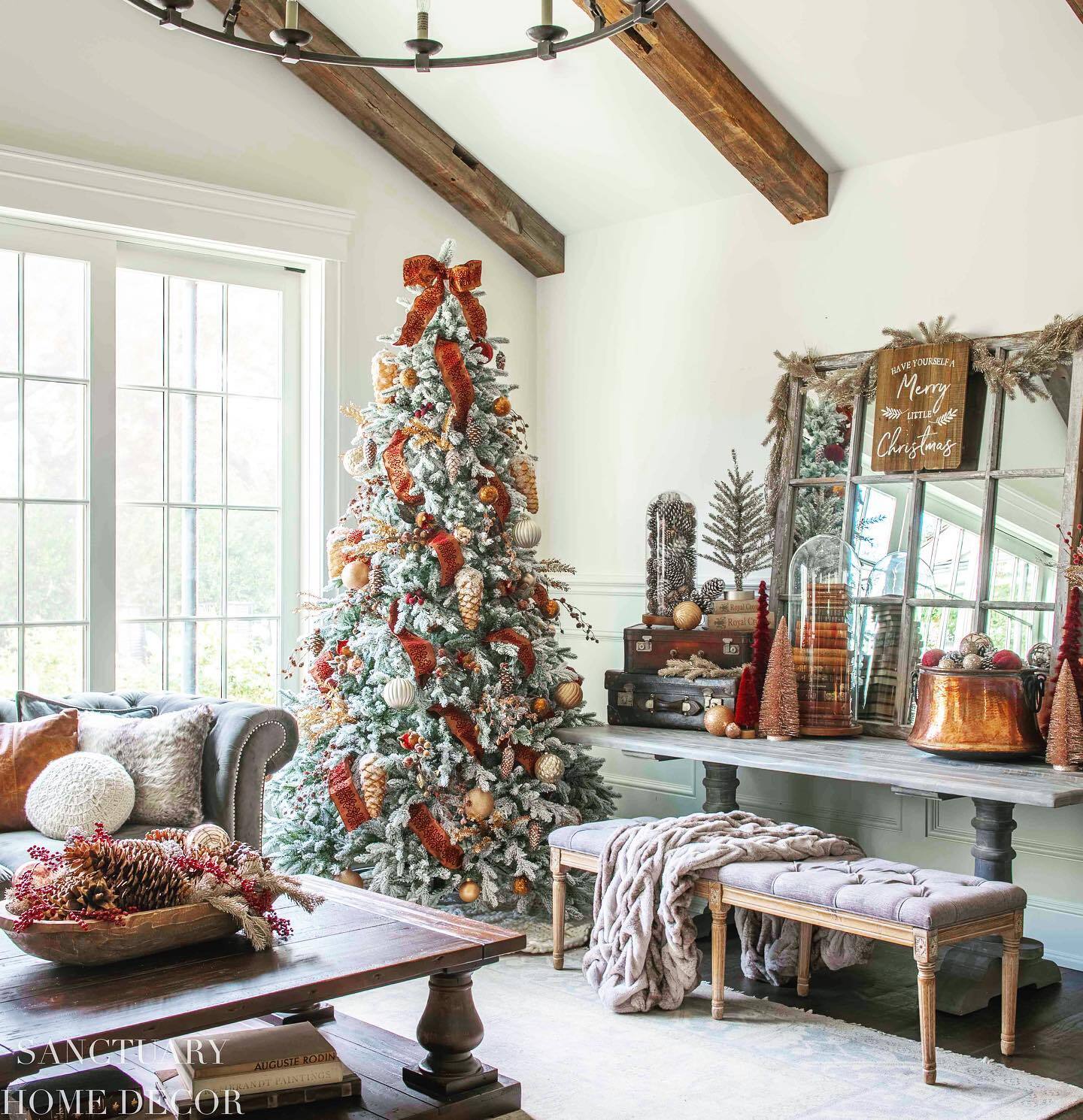 10' Queen 🎄 Artificial Christmas Tree Unlit