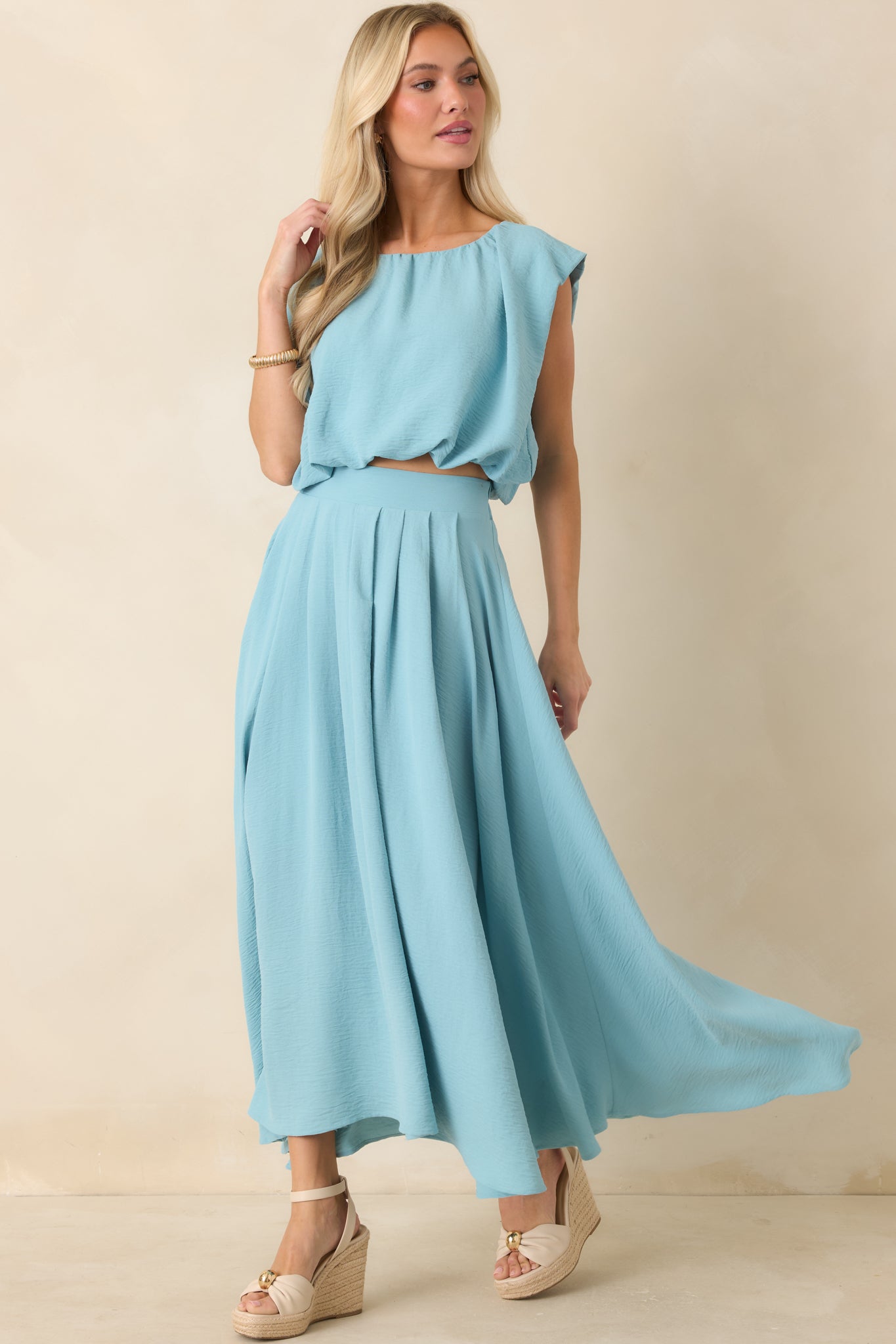 Ebb and Flow Turquoise Blouson Crop Top - gazingly