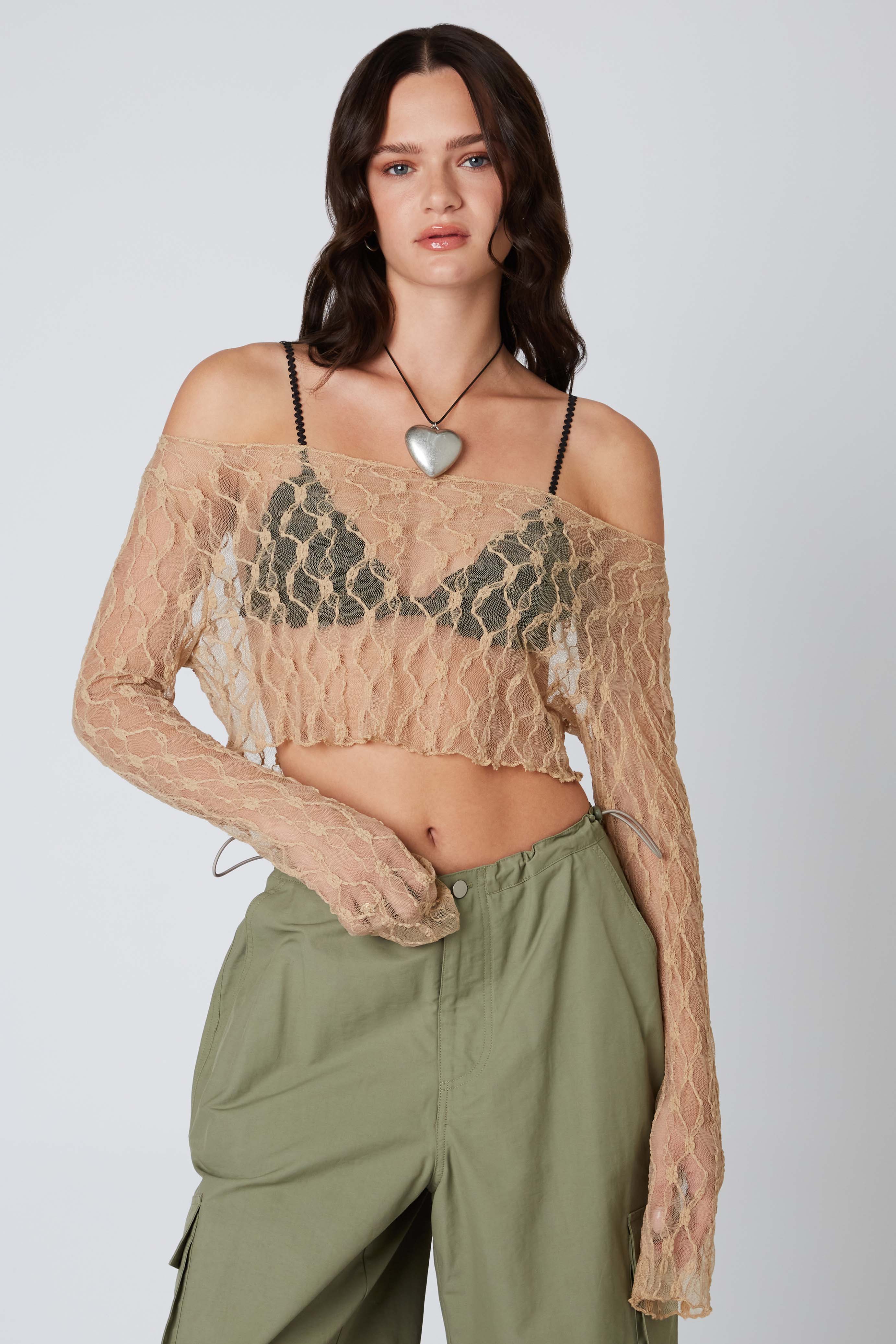 Floral Lace Cropped Top - guttulla