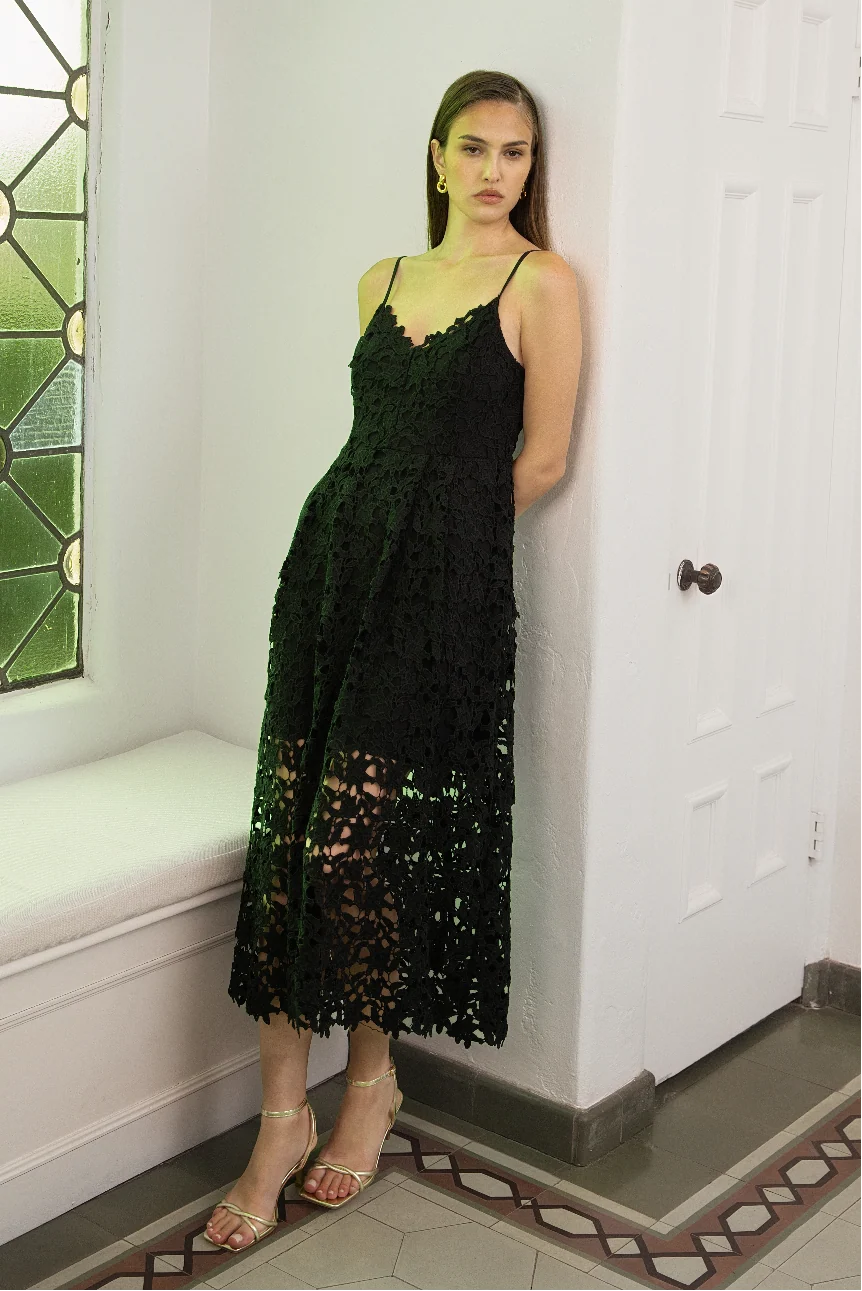 Lace Midi Dress - vipsense