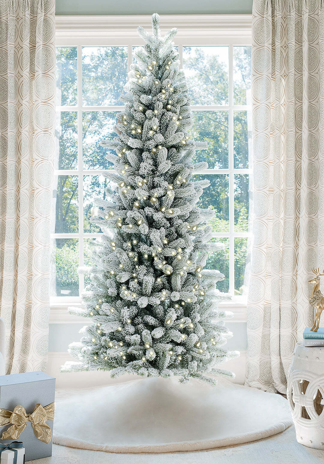7.5' King 🎄® Slim Artificial Christmas Tree with 650 Warm White LED Lights