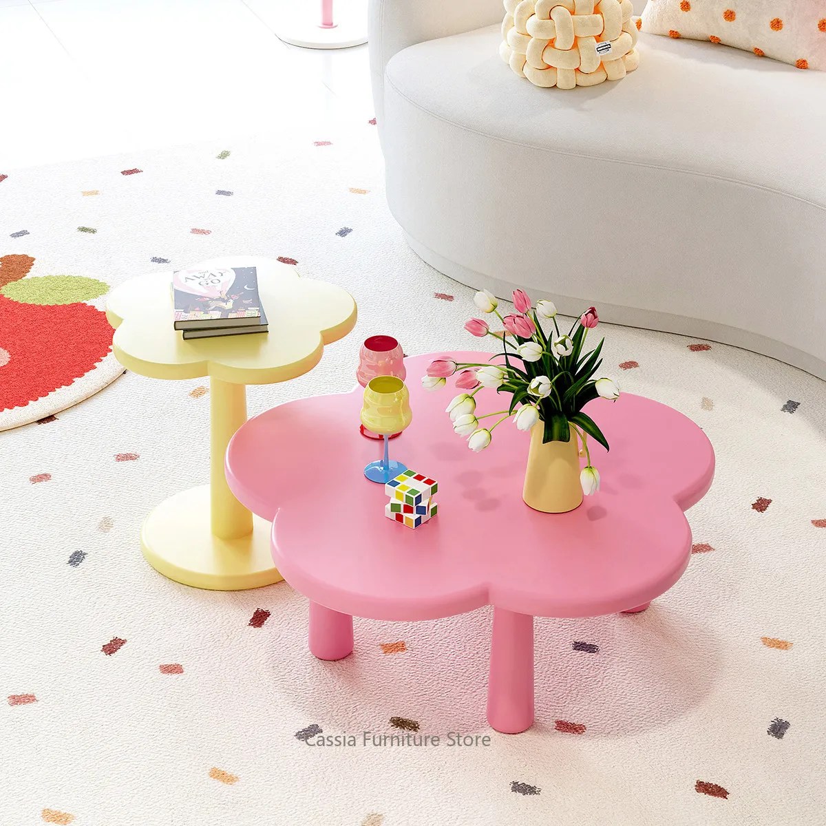 Chic Space-Saving Coffee Table