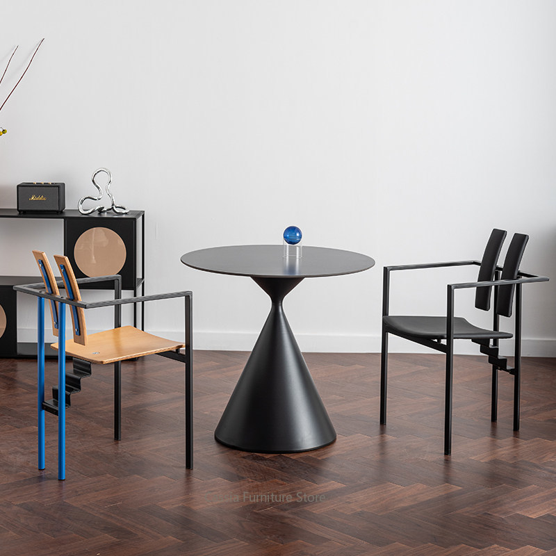 Stylish Minimalist Round Table