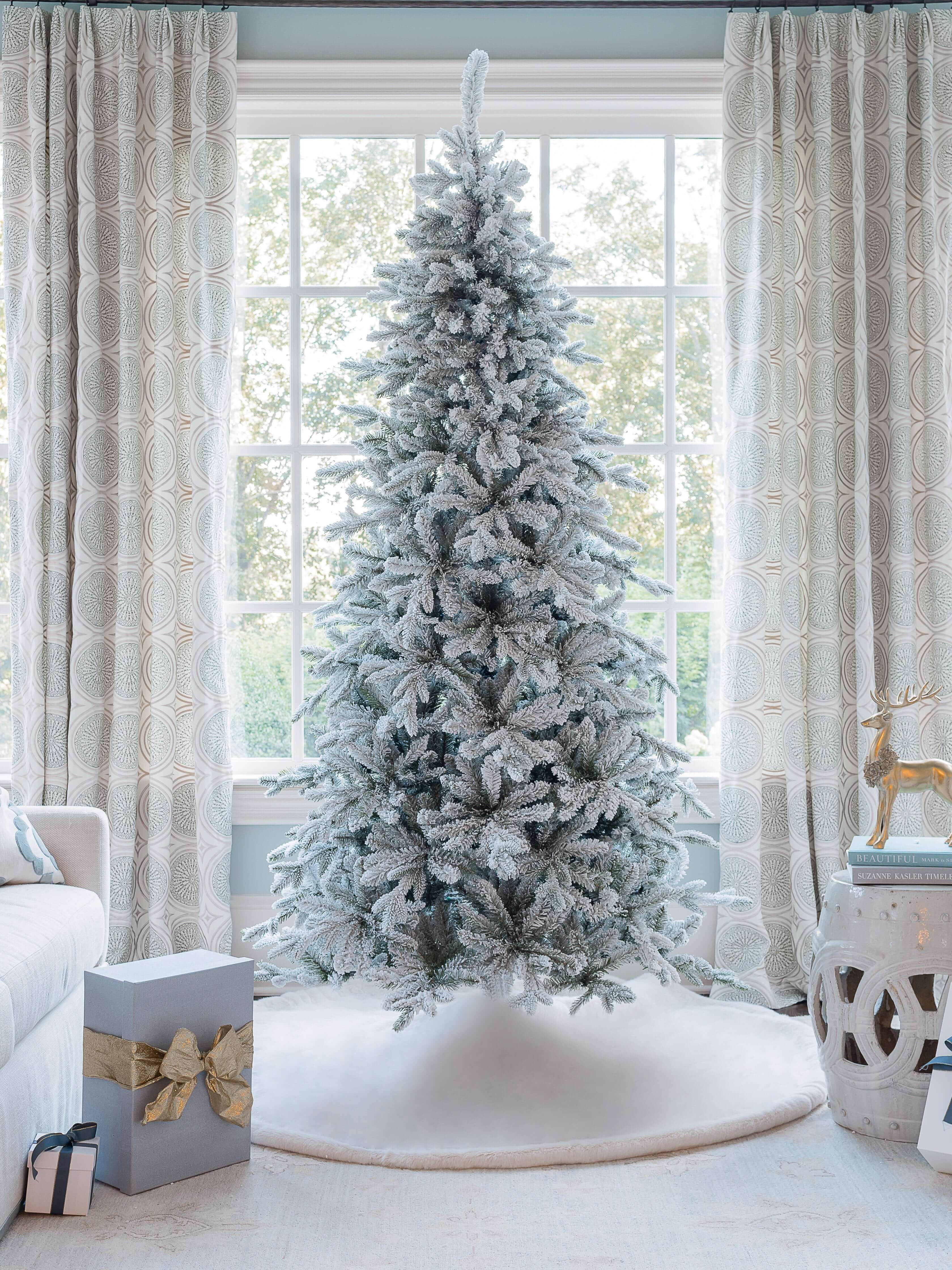 10' Queen 🎄 Slim Artificial Christmas Tree 1000 Warm White LED Lights