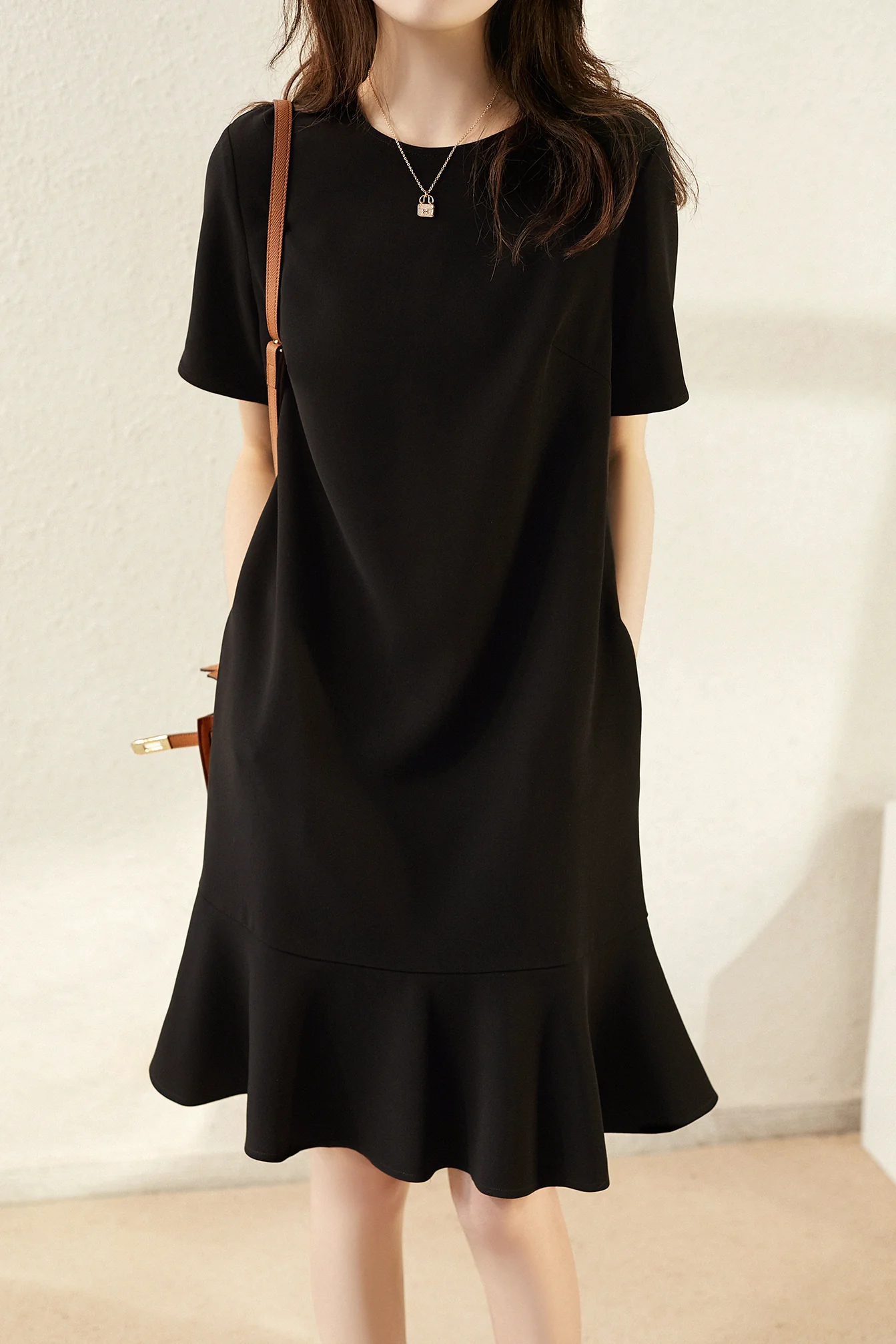 Simple Short Sleeve Mermaid Dress - gazingly