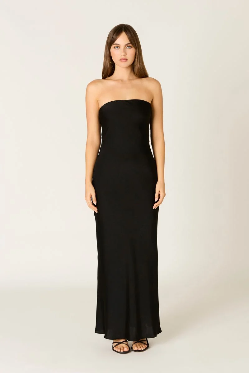 Tie-back Strapless Maxi Dress - guttulla