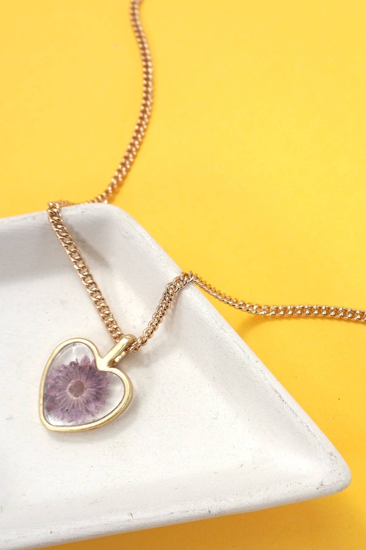 Dried Flower Heart Pendant Necklace