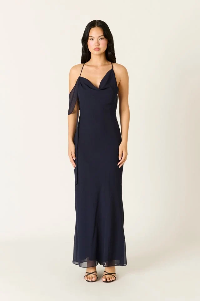 Cowlback Maxi Dress - guttulla