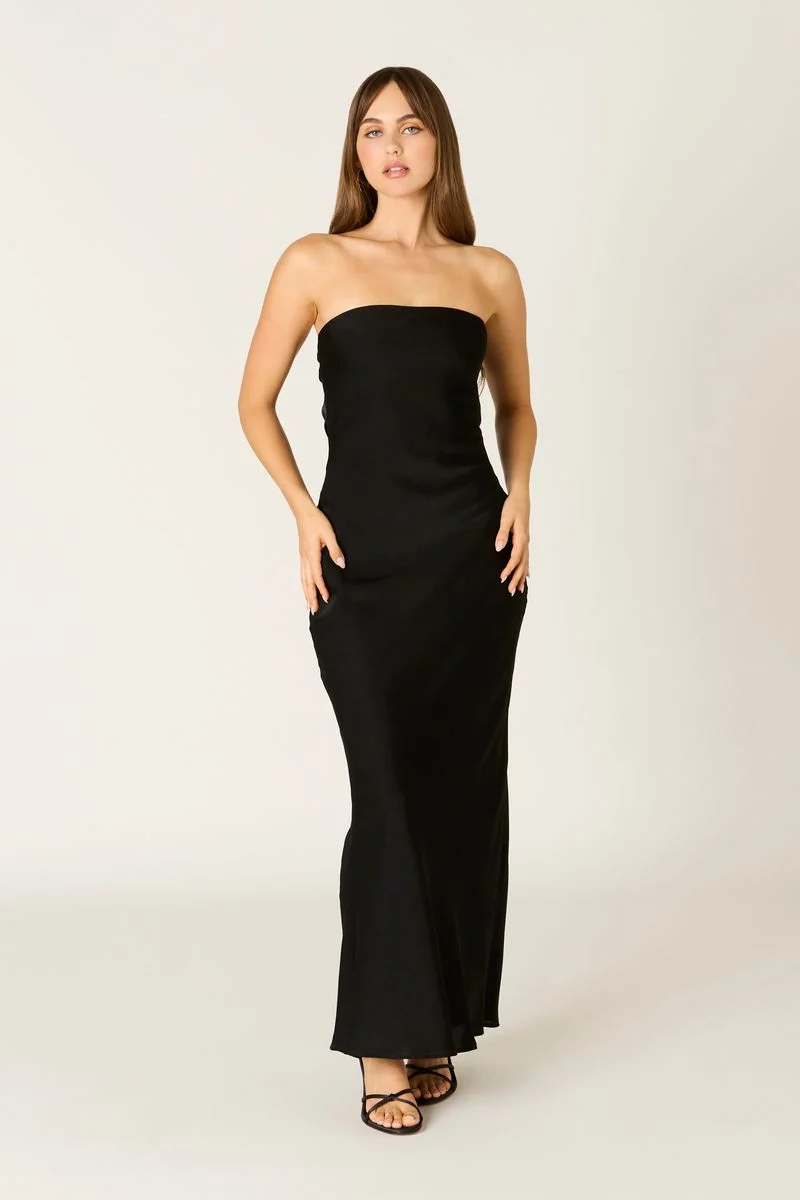 Tie-back Strapless Maxi Dress - guttulla