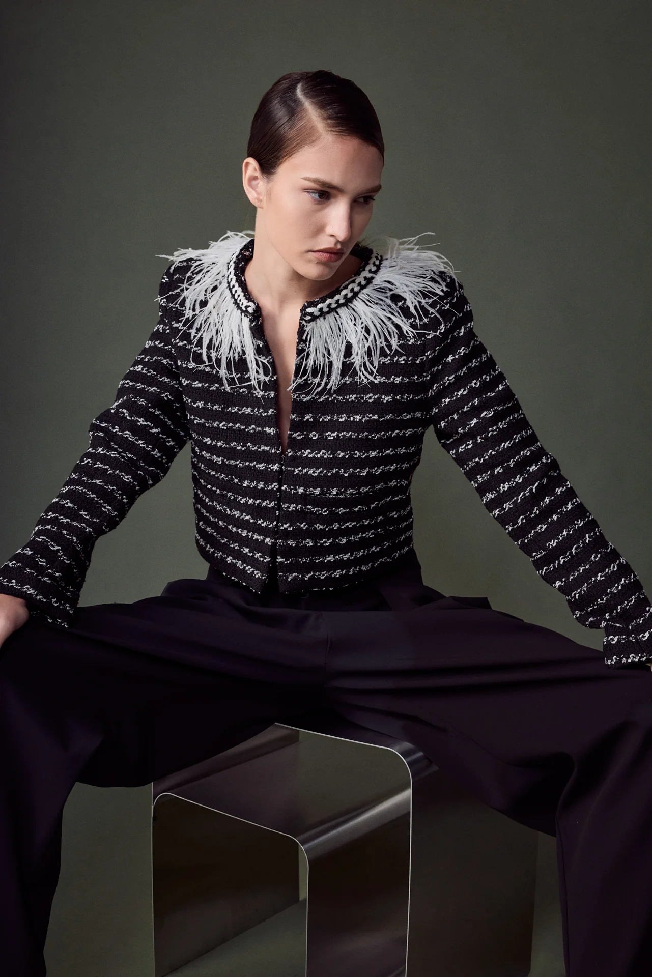 Feather Detailed Bow Tweed Jacket - vipsense