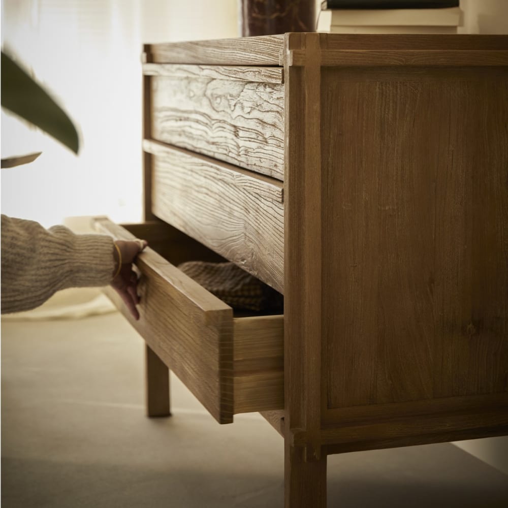 Madi - Commode en orme massif recyclé