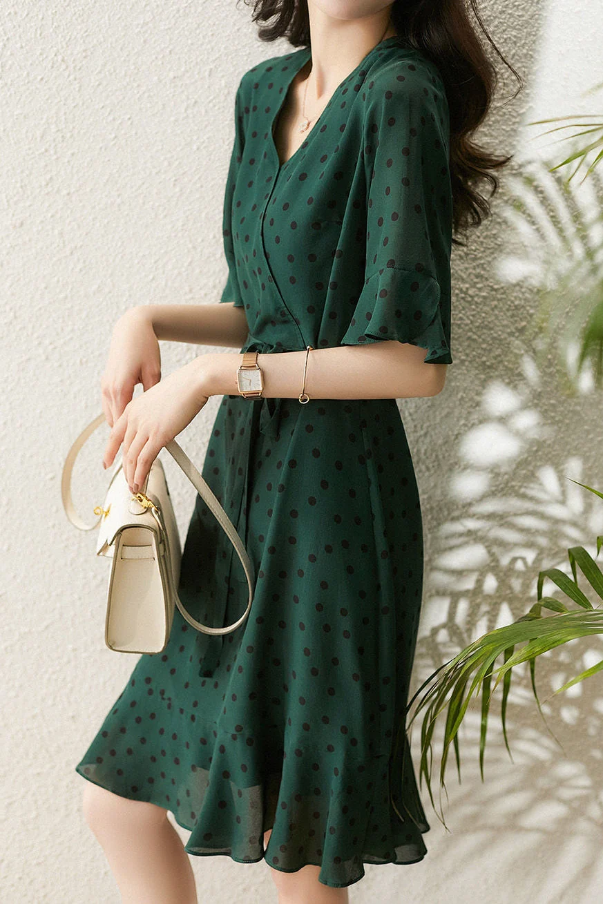 Polka dot mermaid dress - gazingly