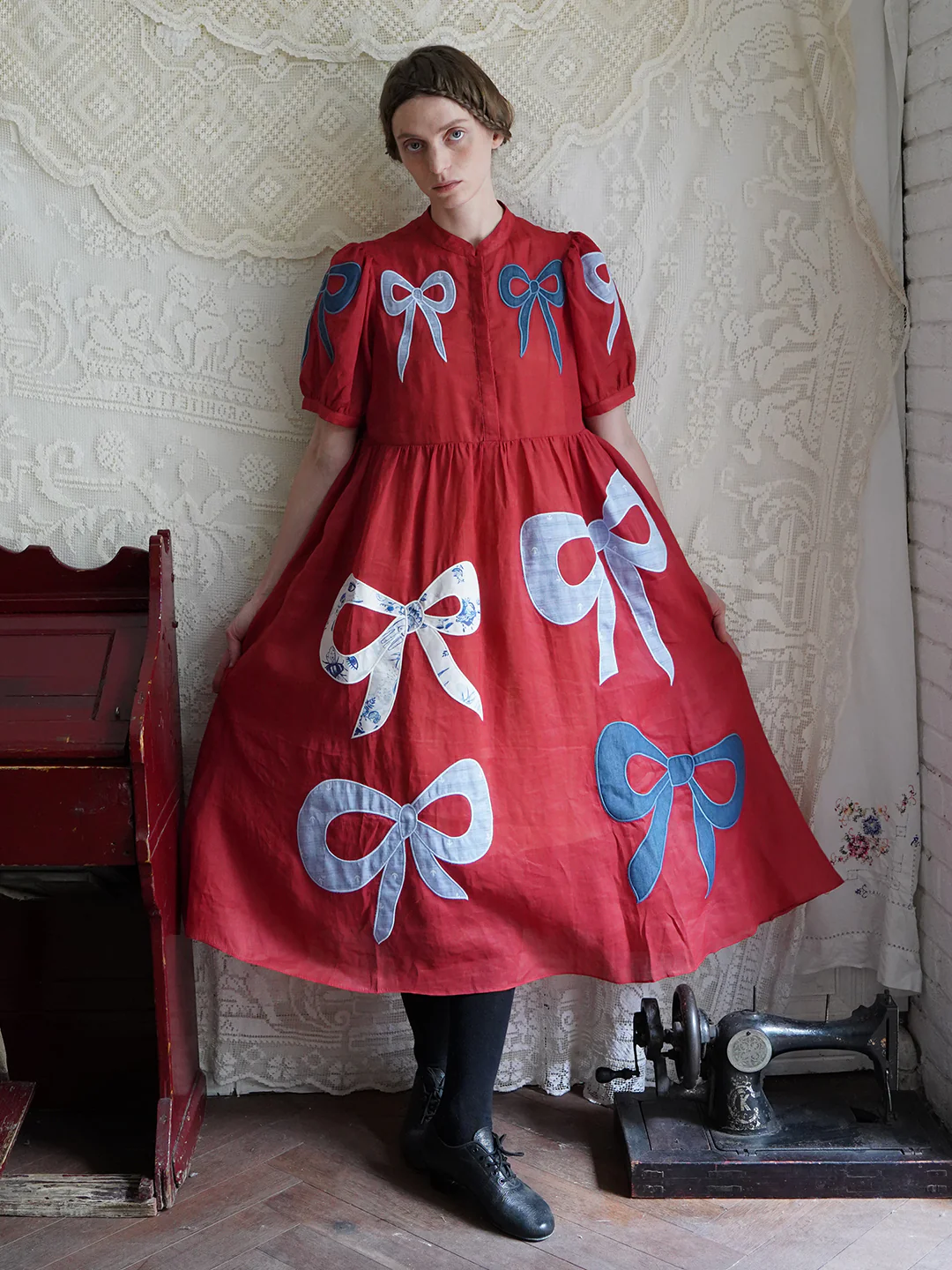 Unlogical Poem Victorian Style Bow Applique Embroidered Red Dress