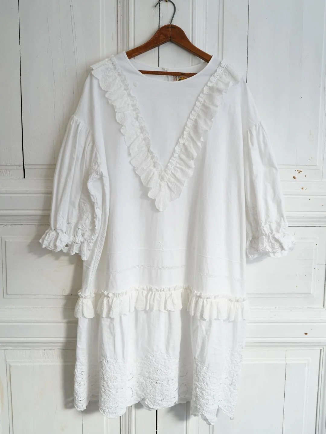 Unlogical Poem Victorian-style Heavy Embroidered Lace Dress