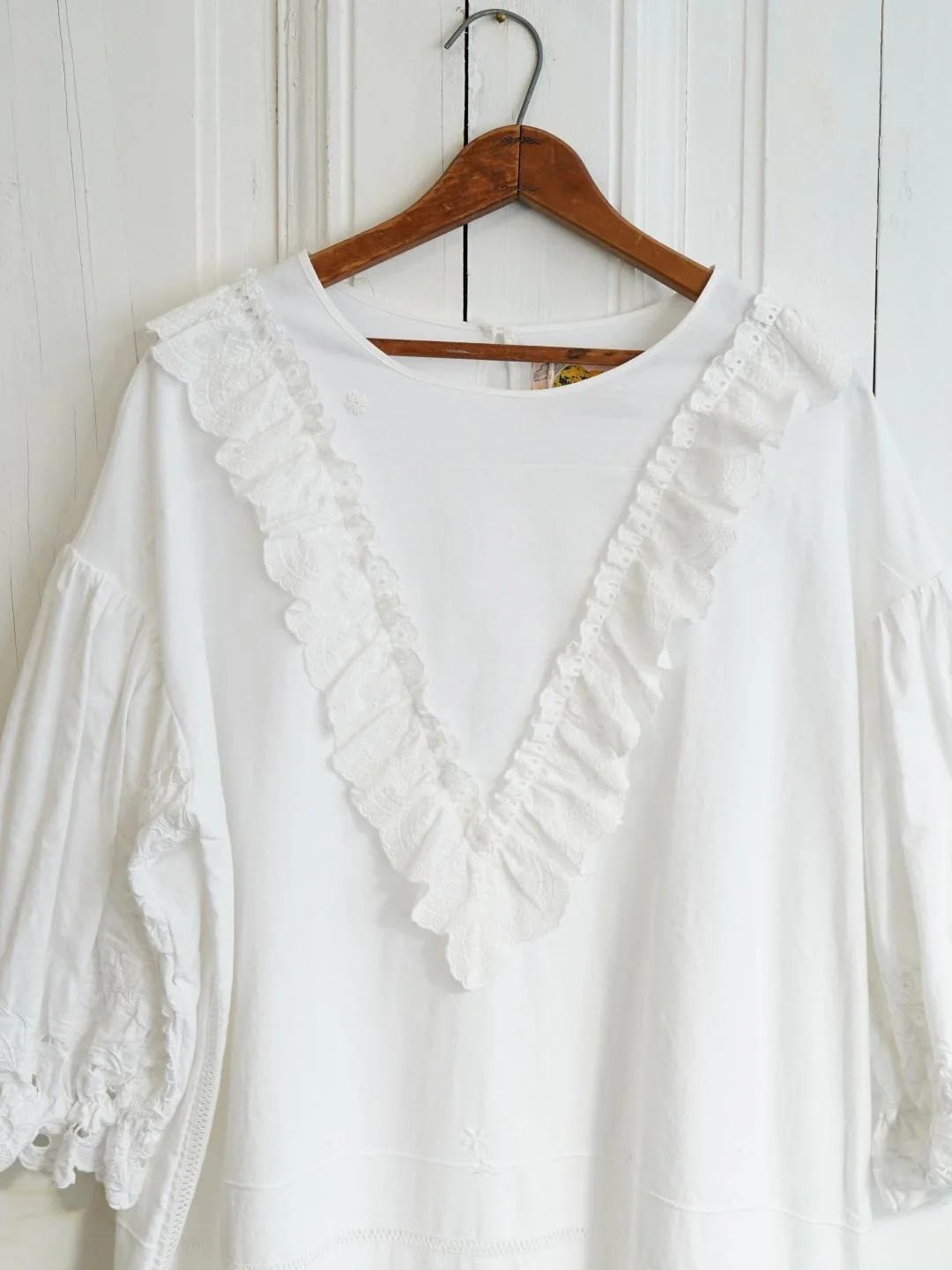 Unlogical Poem Victorian-style Heavy Embroidered Lace Dress