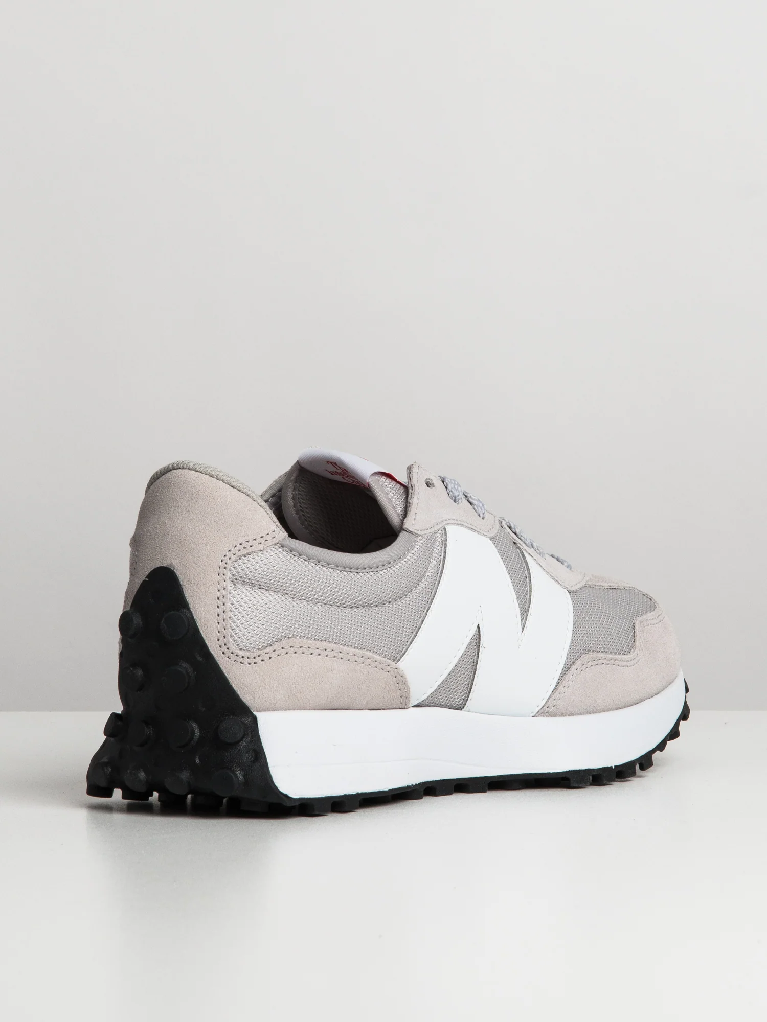 NMMENS NEW BALANCE THE 327