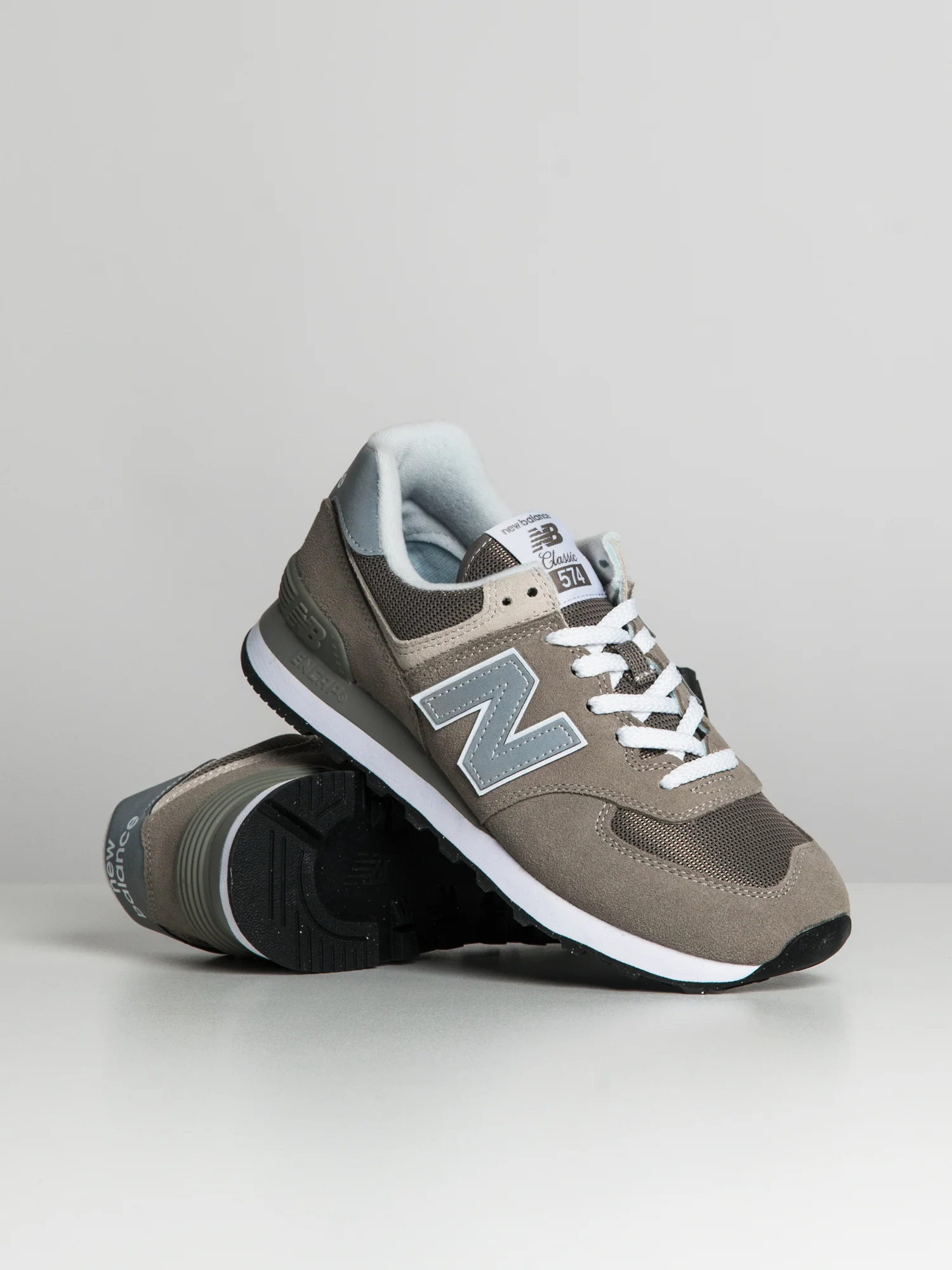 NMWOMENS NEW BALANCE 574 SNEAKER