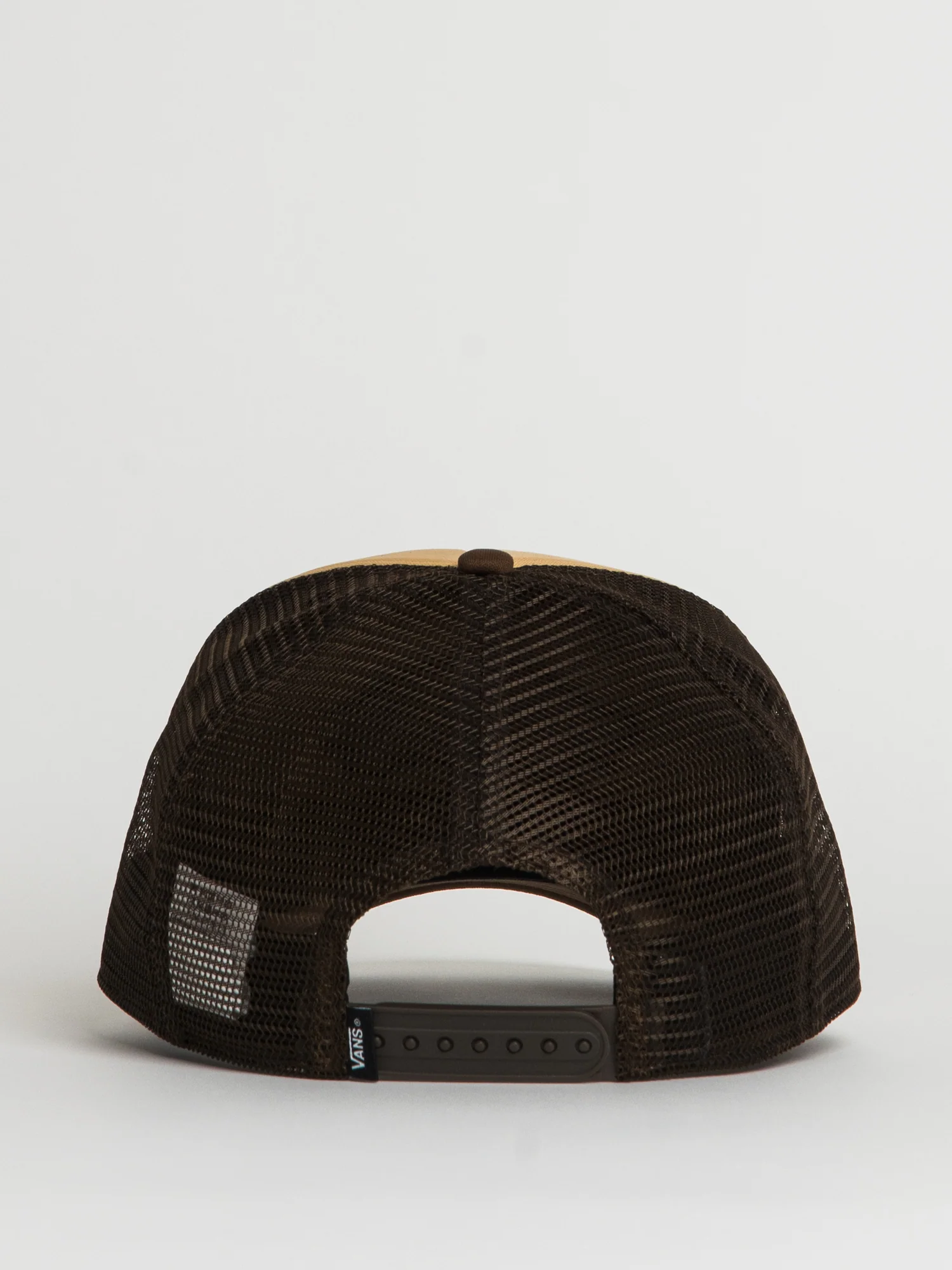 NMVANS CLASSIC PATCH CURVED BILL TRUCKER HAT