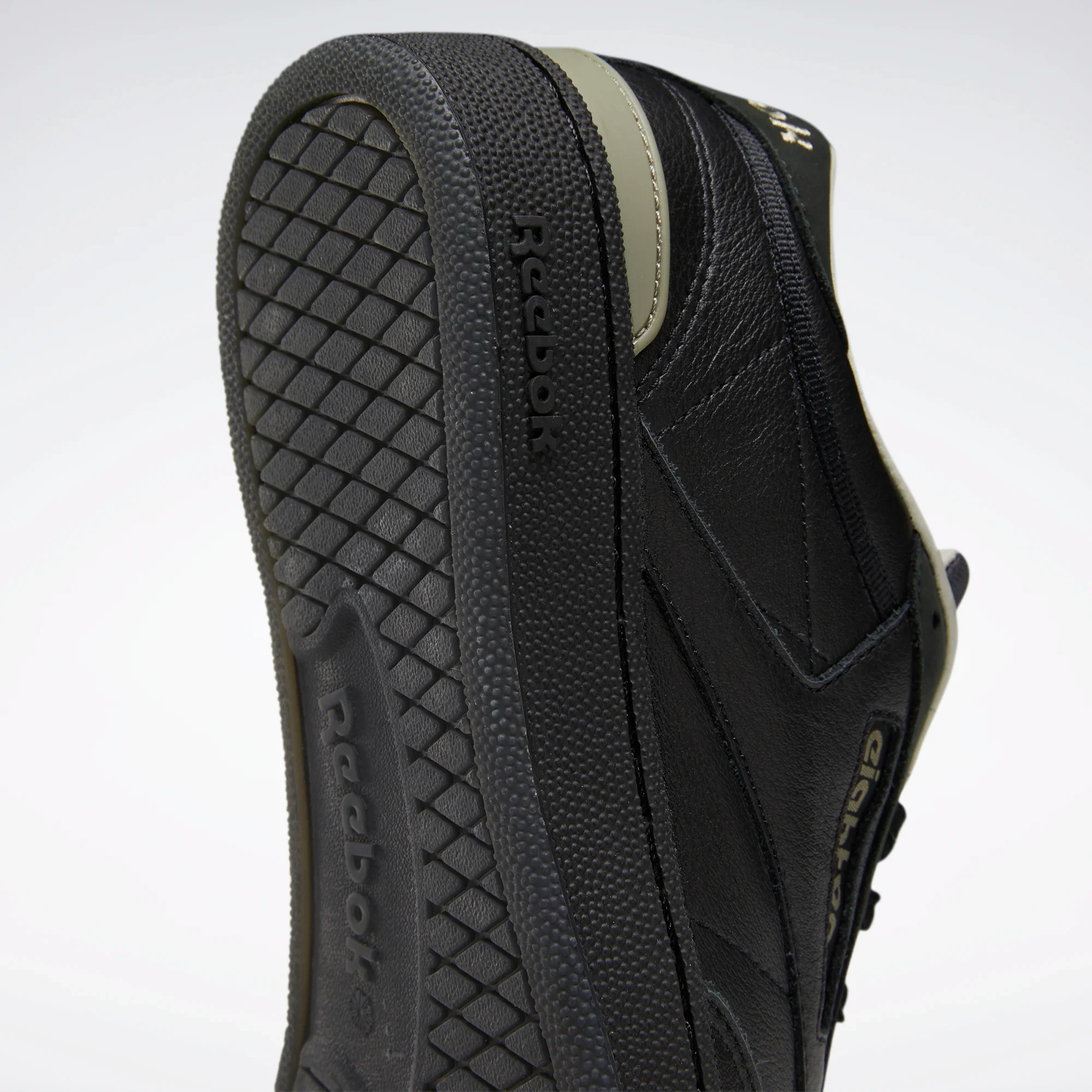 NMReebok Men's Club C 85 Shoes - Black / Khaki / The Blues