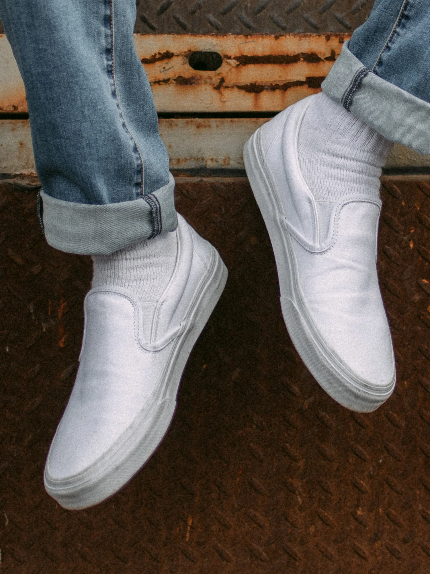 NMMENS VANS CLASSIC SLIP-ON TRUE WHITE CANVAS SHOES