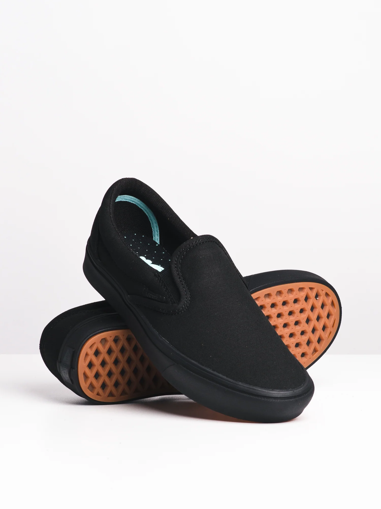 NMWOMENS VANS COMFYCUSH SLIP-ON
