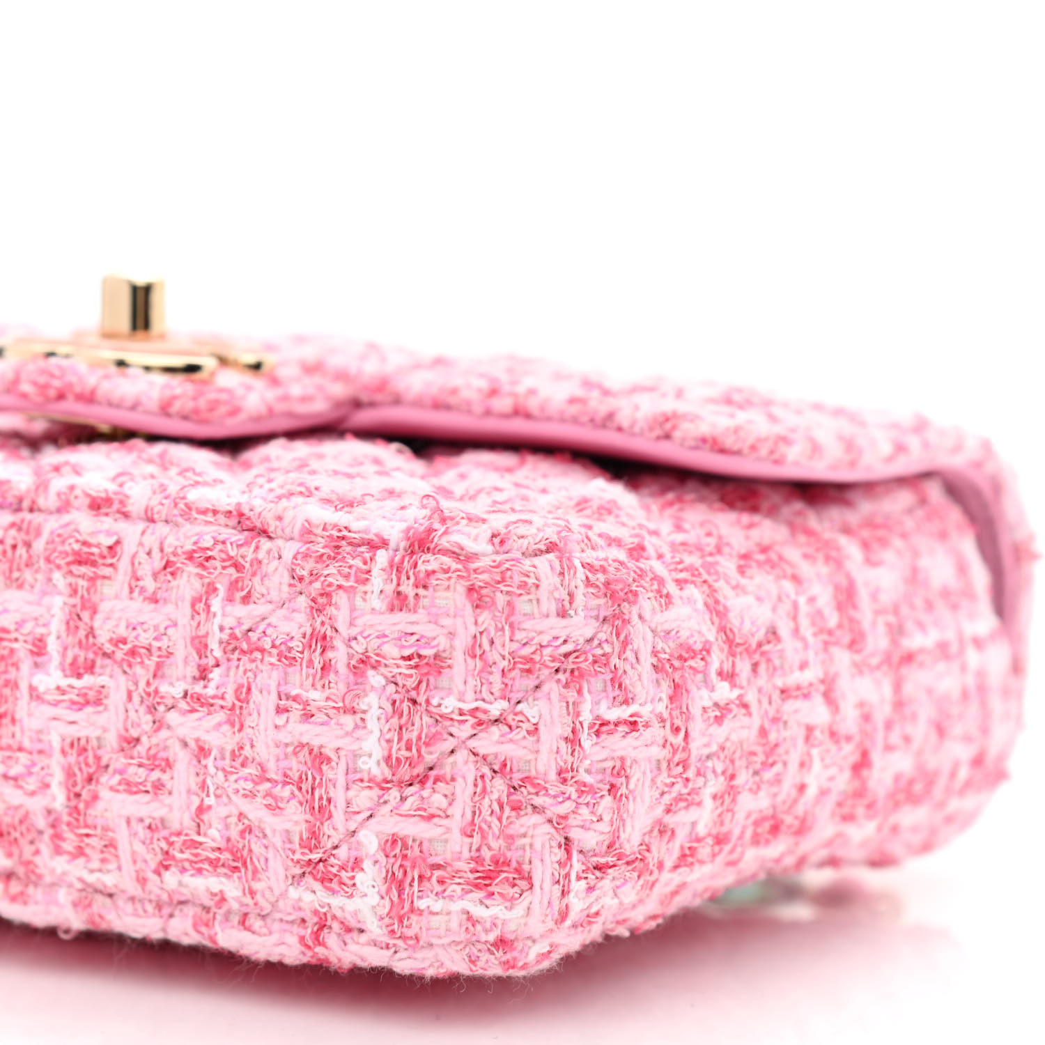 NMTweed Resin Quilted Mini Heart Square Flap Pink White