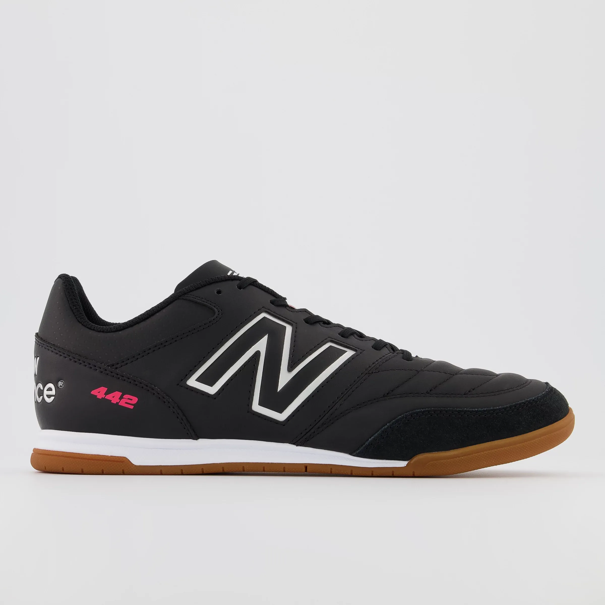 NM442 V2 TEAM IN - Black with White