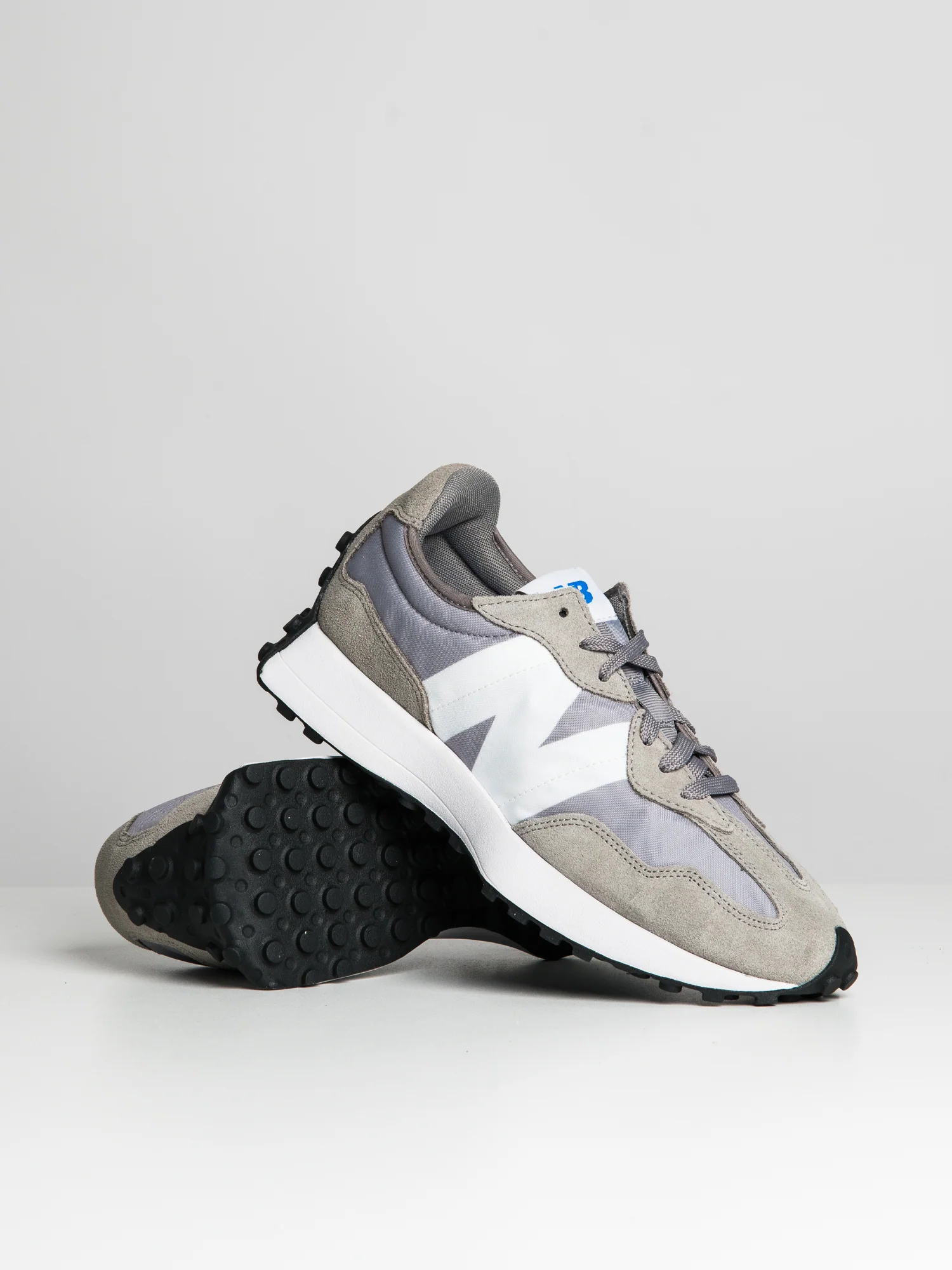 NMMENS NEW BALANCE THE 327