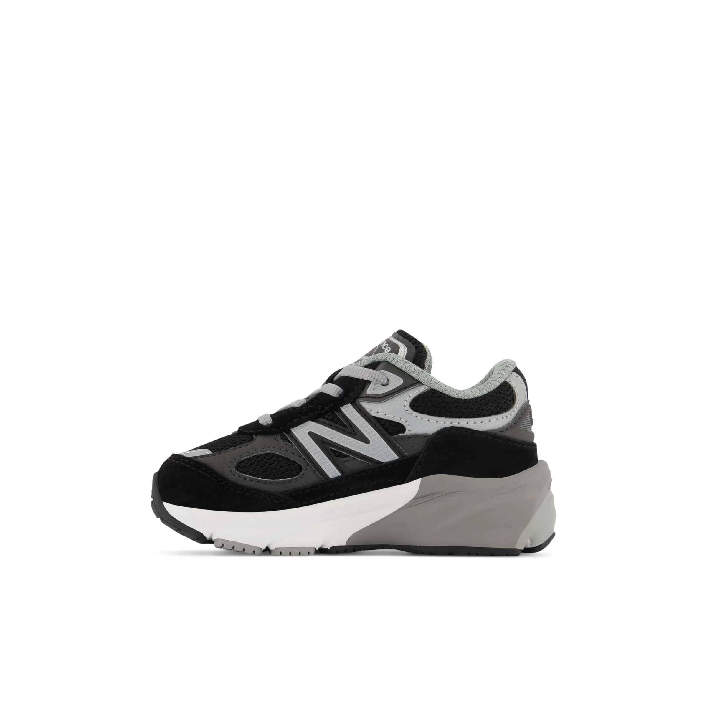 NM990v6 - Black with Silver