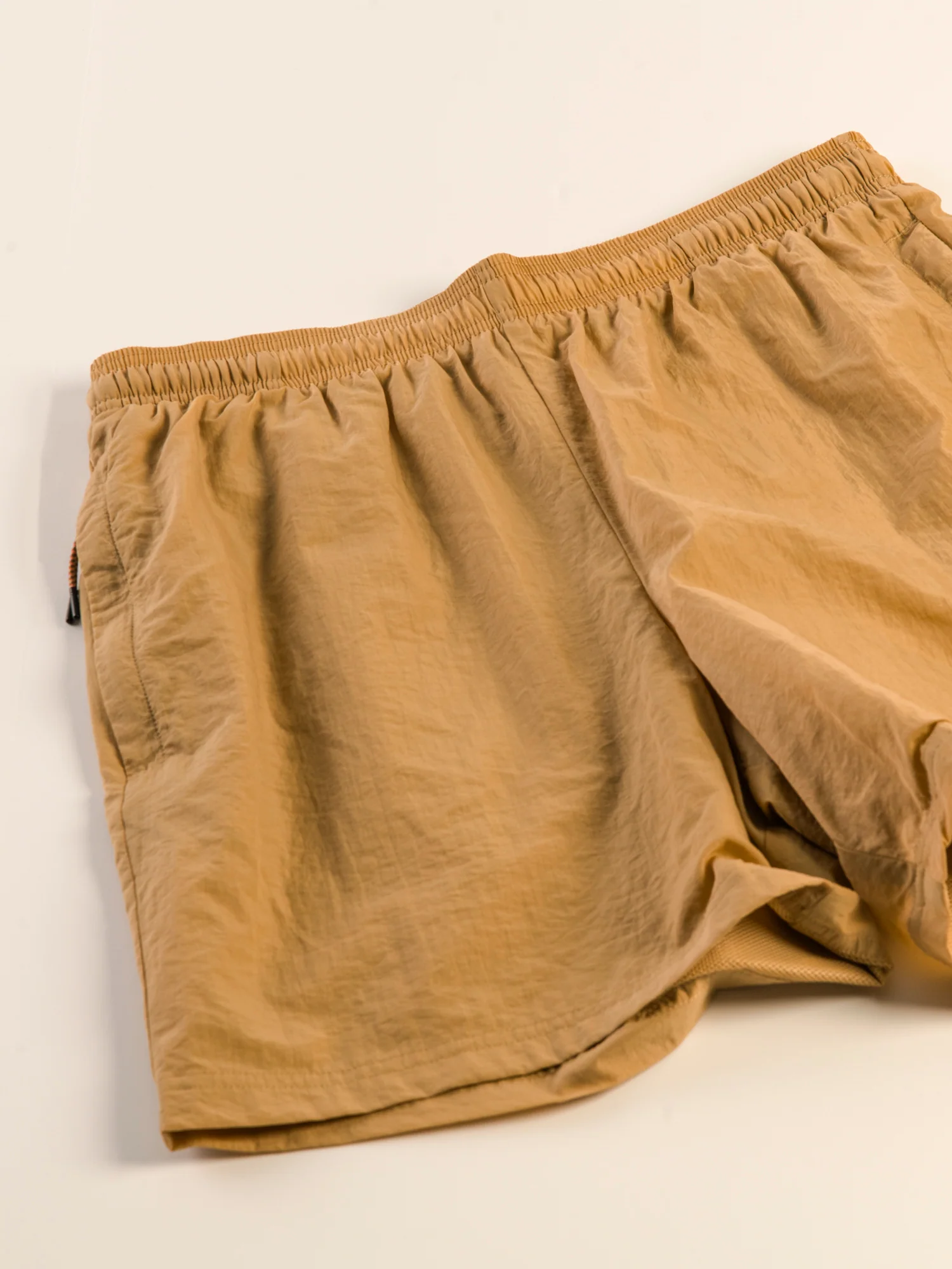 NMCHAMPION SCRIPT NYLON W/UP 6