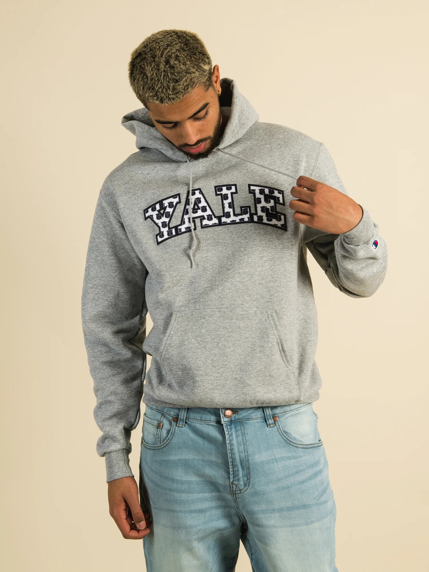 NMCHAMPION YALE ALL OVER PRINT PULLOVER HOODIE