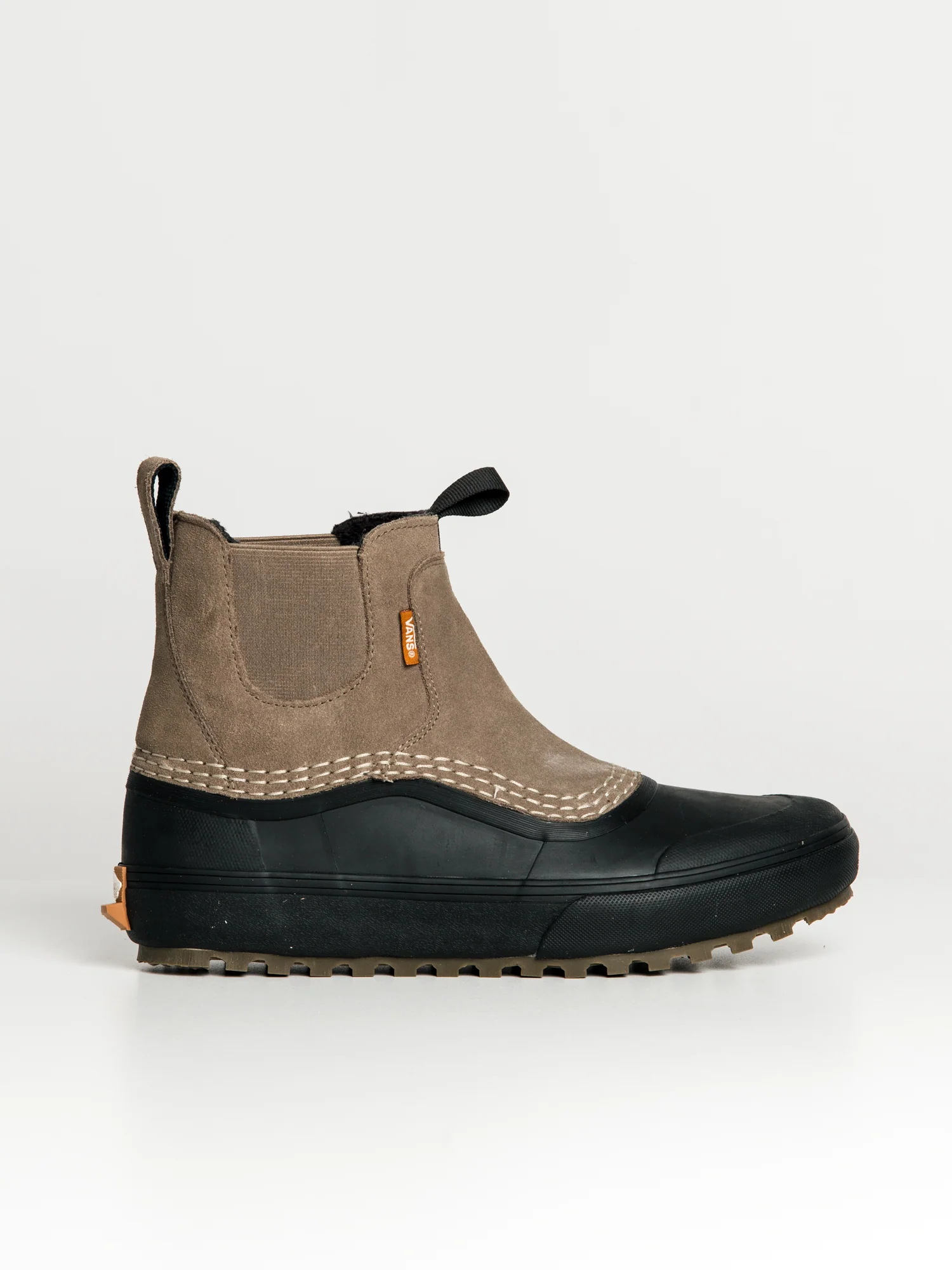 NMMENS VANS STANDARD MID CHELSEA SNOW MTE BOOT