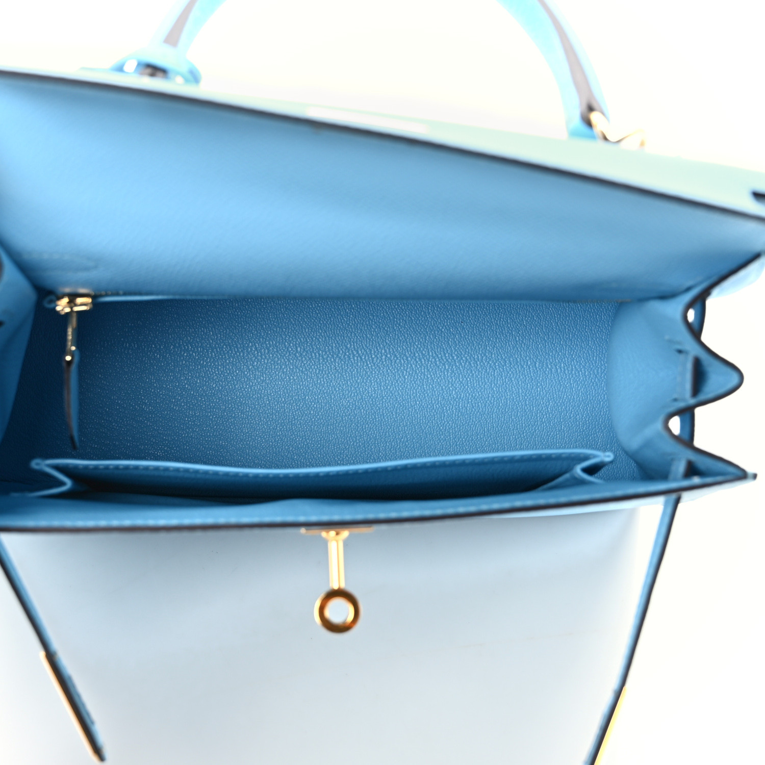 NMEpsom Kelly Sellier 25 Celeste