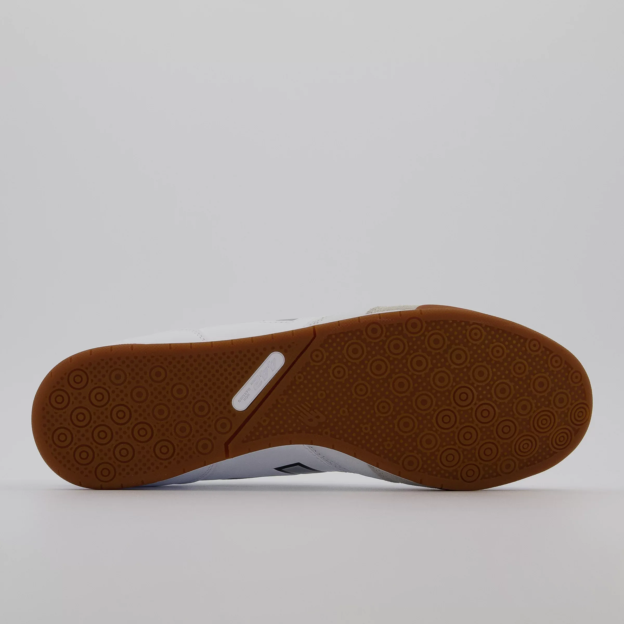 NM442 V2 TEAM IN - White with Black