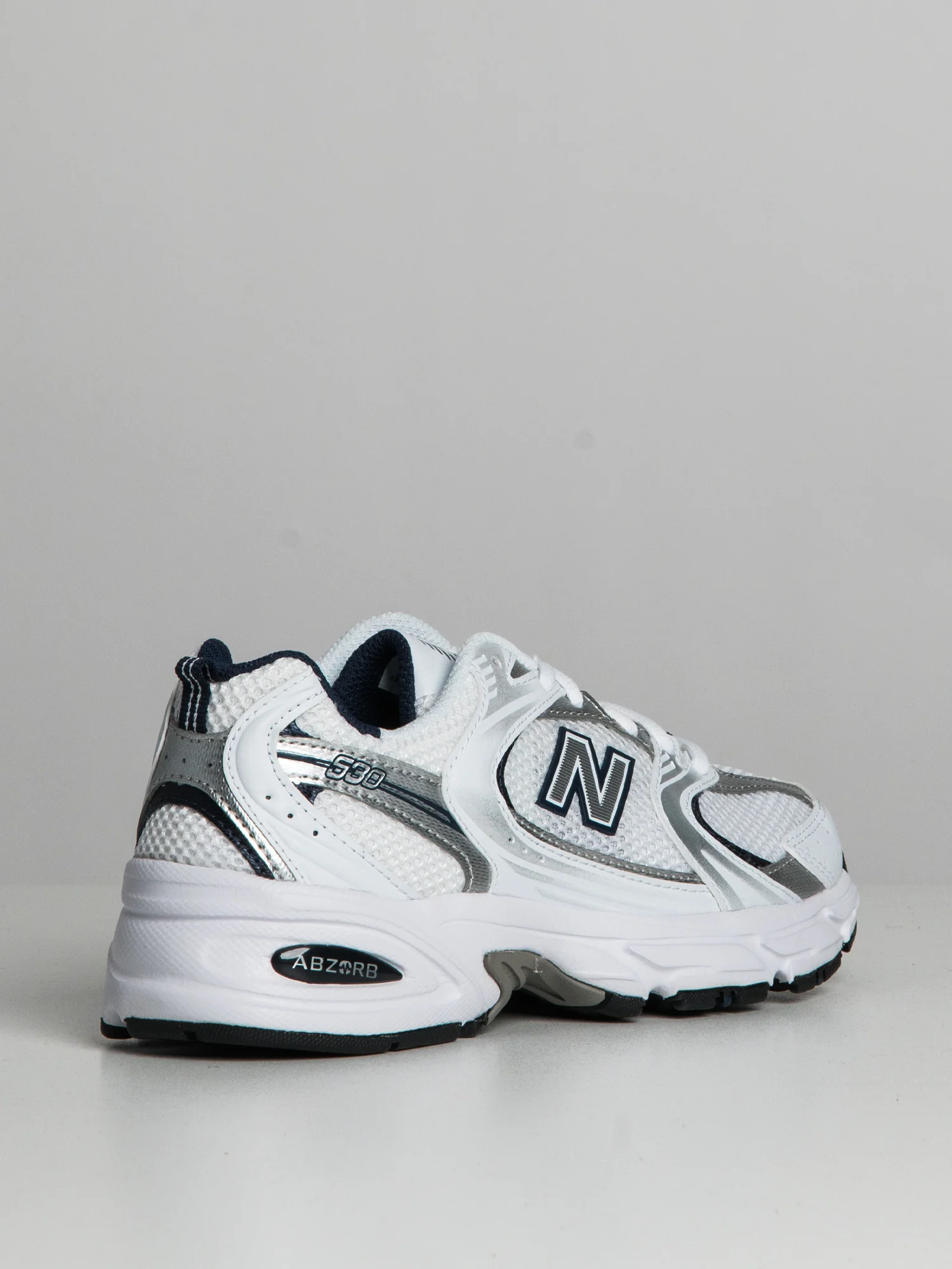 NMWOMENS NEW BALANCE 530 SNEAKER