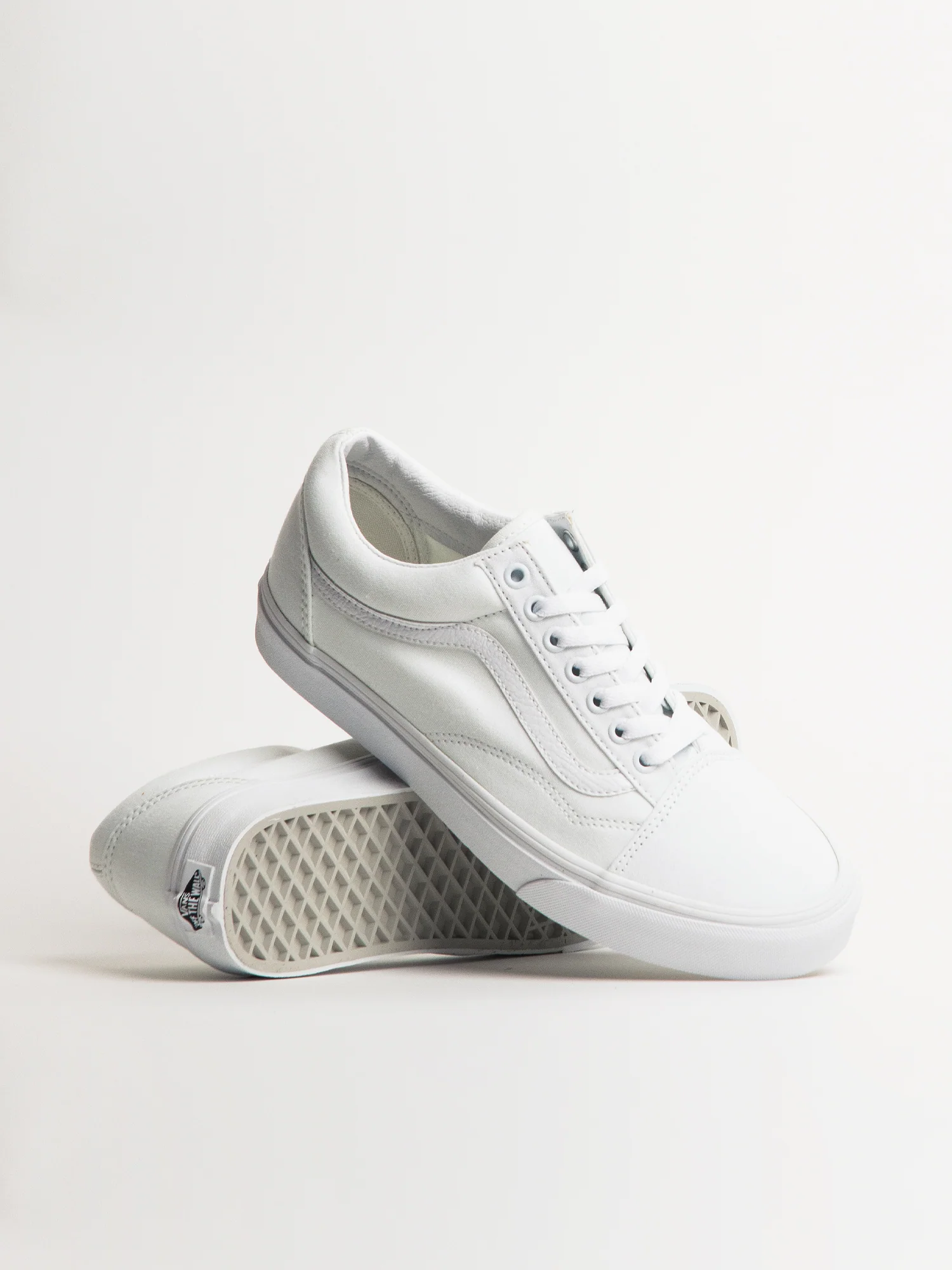 NMMENS VANS OLD SKOOL TRUE WHITE CANVAS SNEAKER