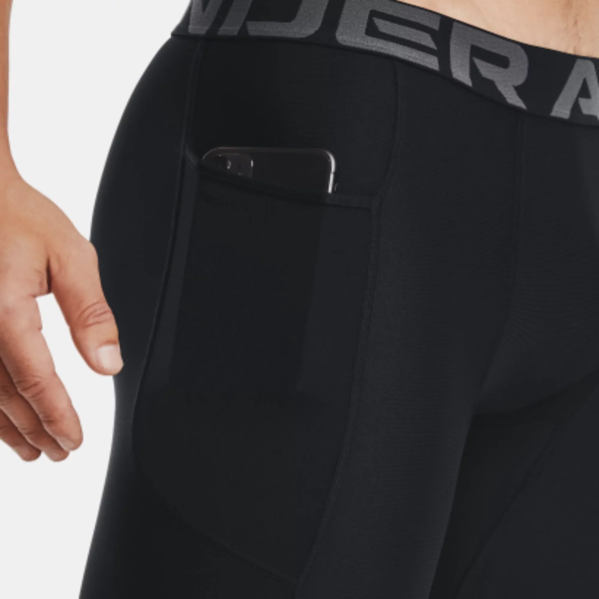 NMMen's Under Armour HeatGear® Pocket Long Shorts 