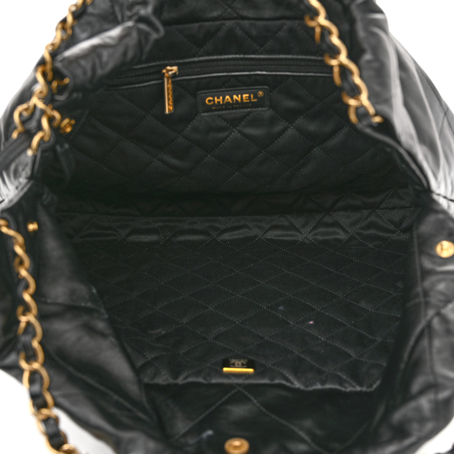 NMShiny Calfskin Quilted Small Chanel 22 Black
