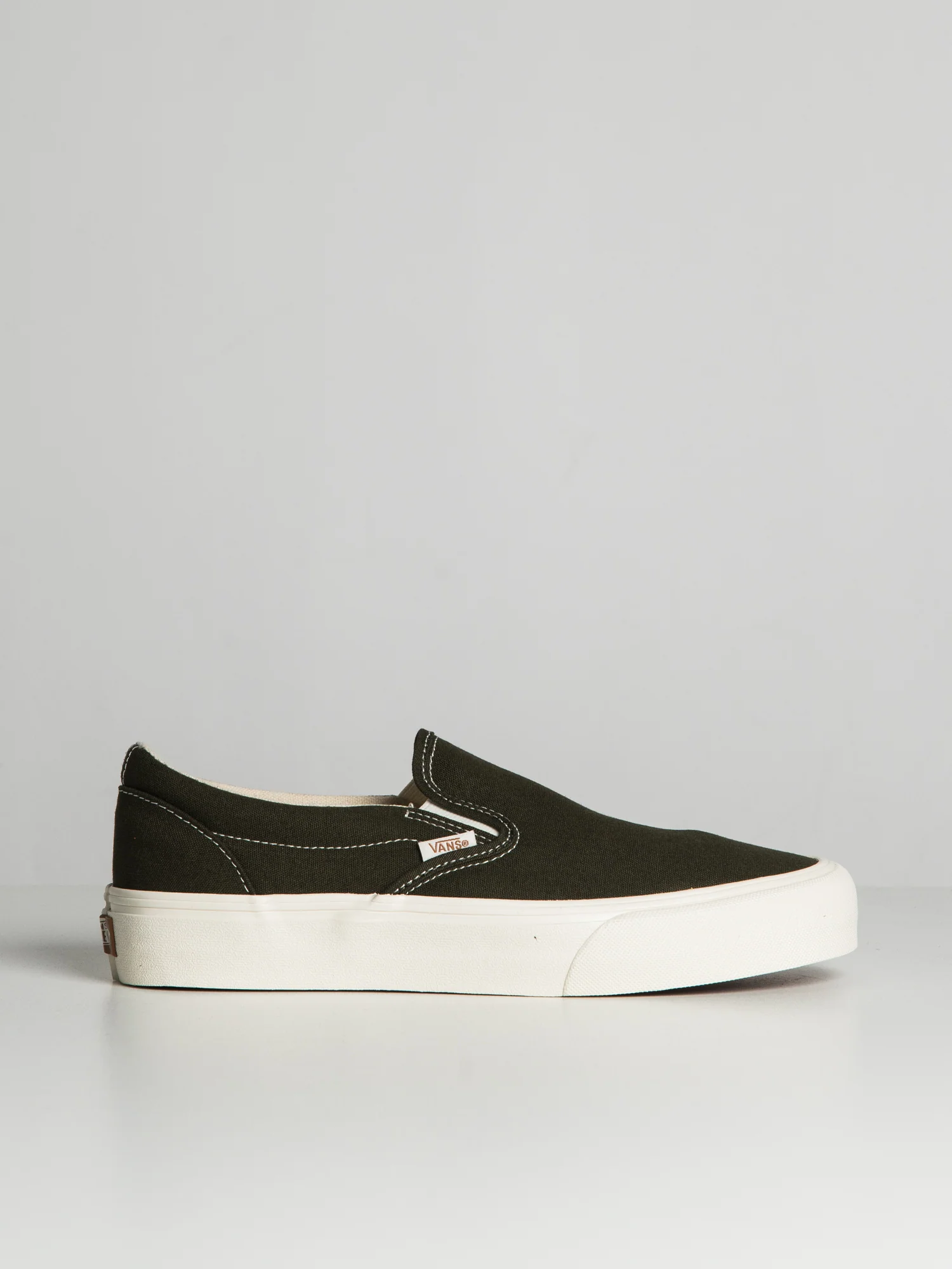 NMMENS VANS SLIP ON VR3