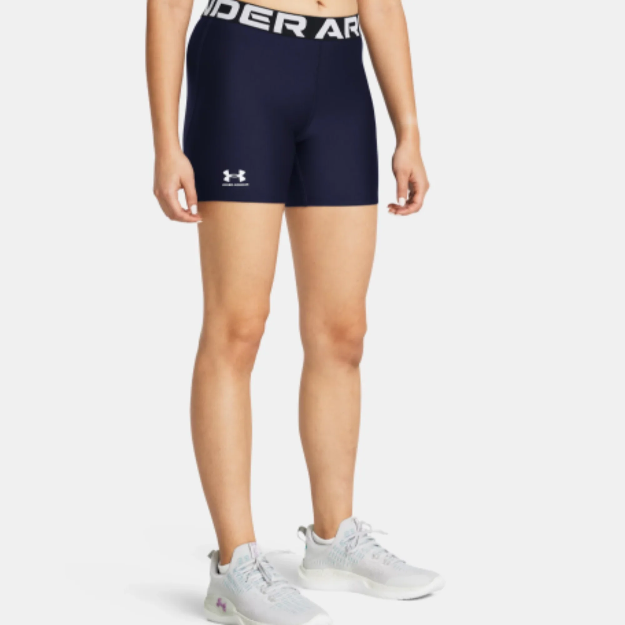 NMWomen's Under Armour HeatGear® Middy Shorts (Midnight Navy)