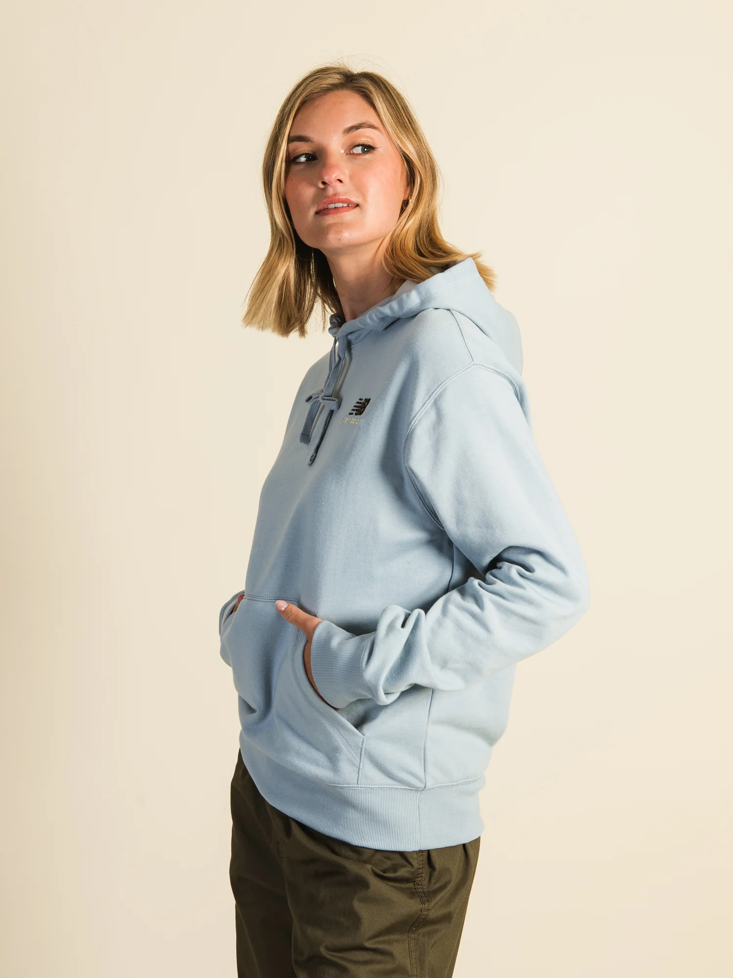 NMNEW BALANCE UNI-SSENTIALS PULL OVER HOODIE