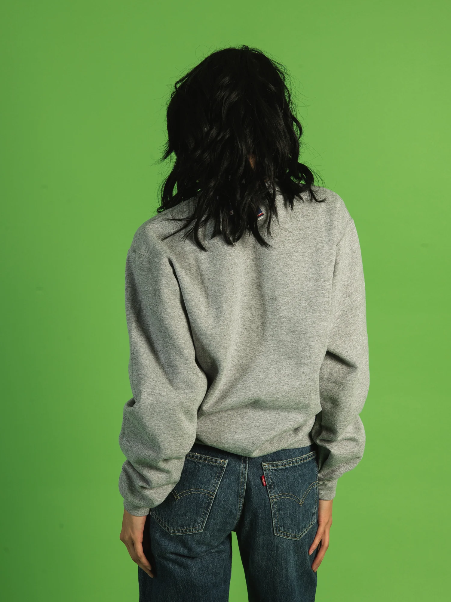 NMCHAMPION LSU CREWNECK