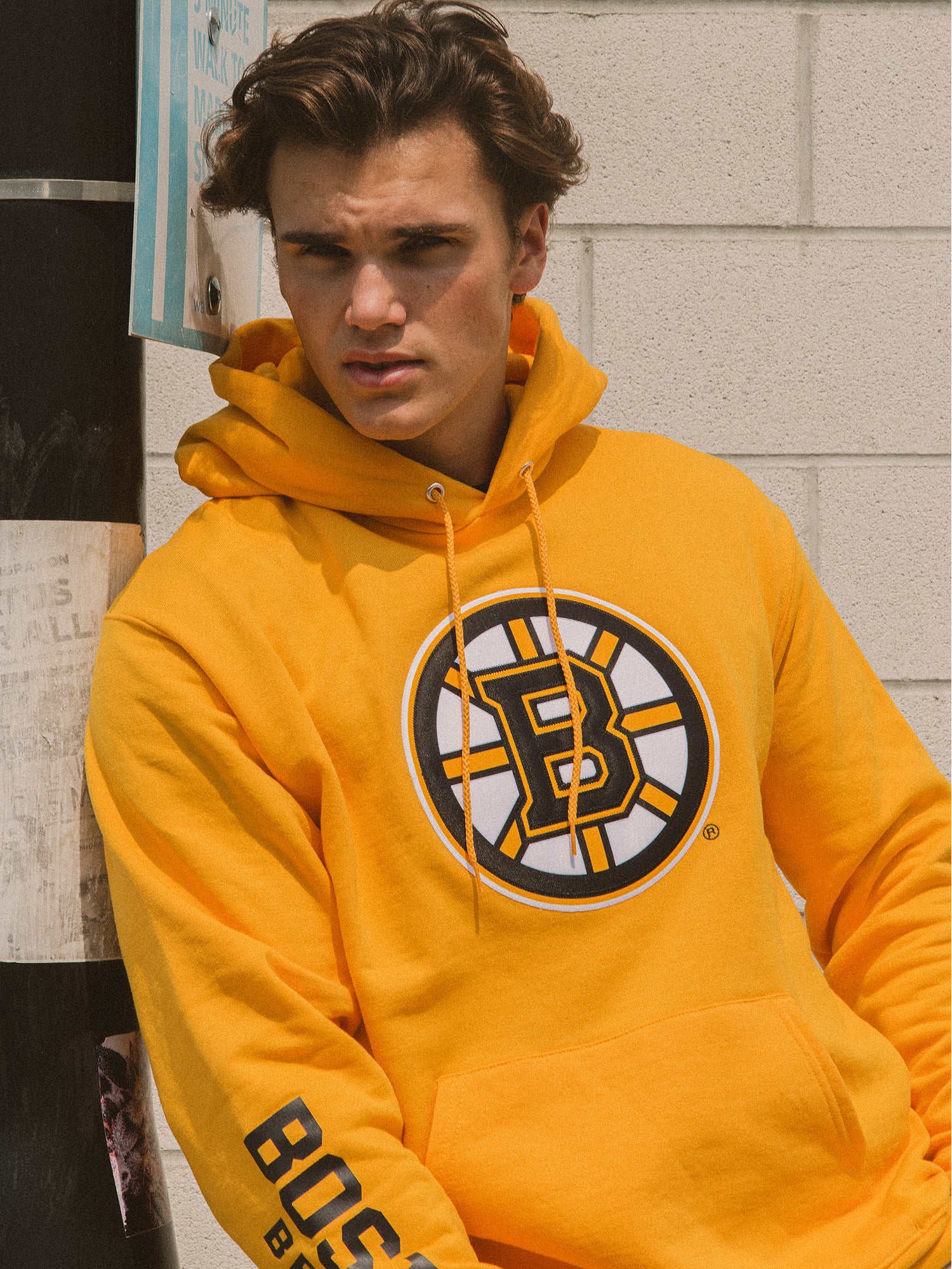 NMCHAMPION NHL BOSTON BRUINS CENTER ICE PULL OVER HOODIE