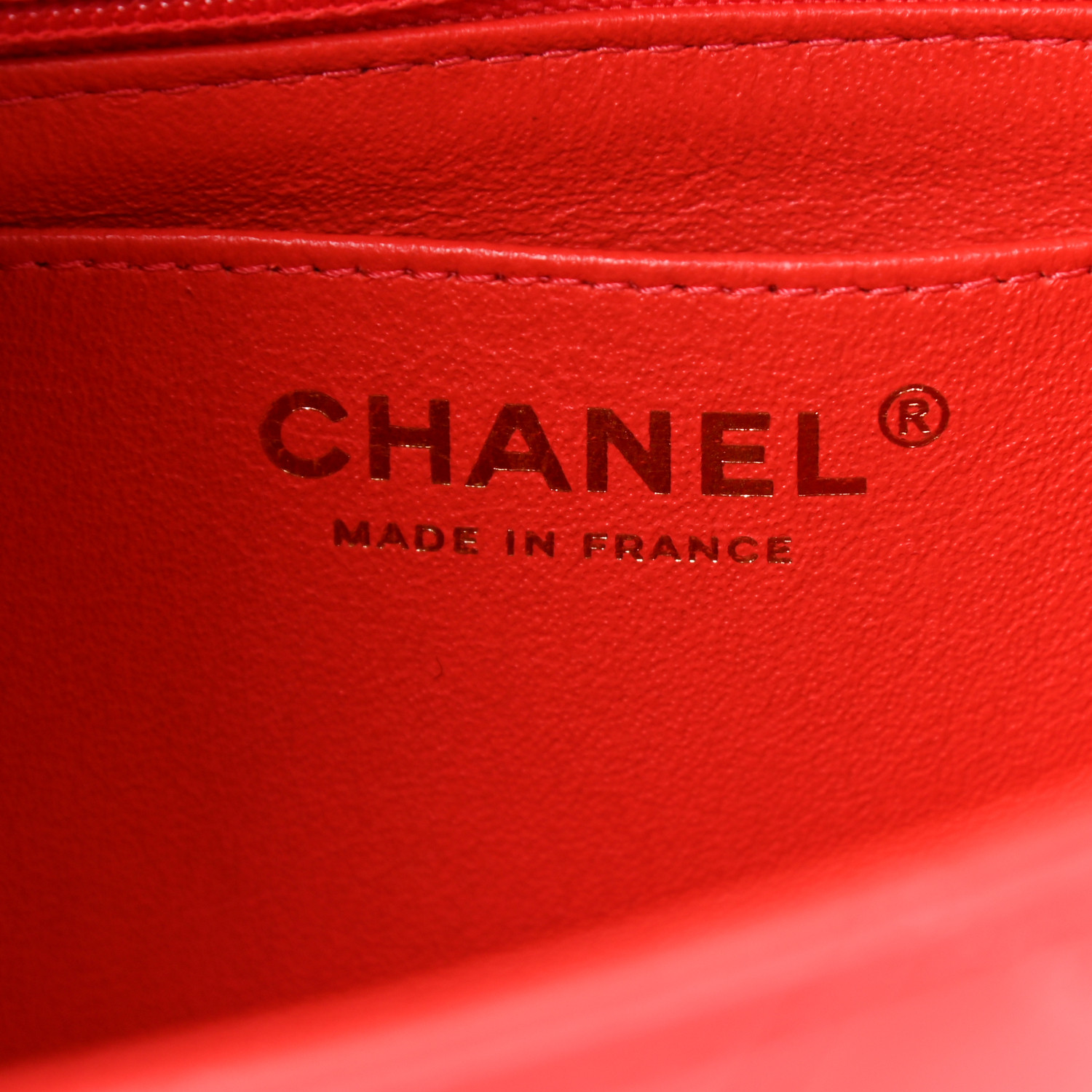 NMLambskin Quilted Mini Rectangular Flap Red