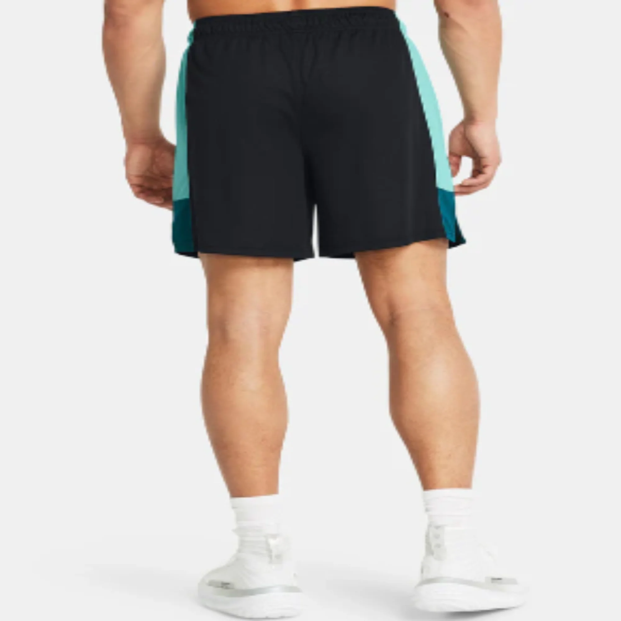 NMMen's Under Armour Zone 7